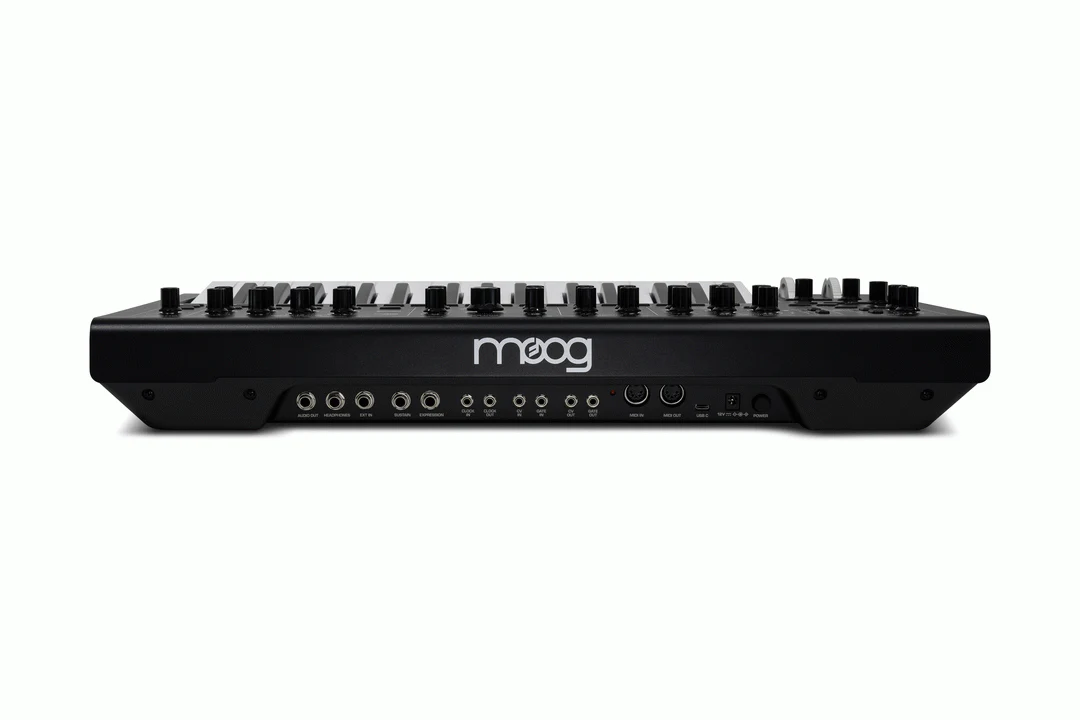 Moog Messenger Monophonic Analogue Synthesizer - Image 5