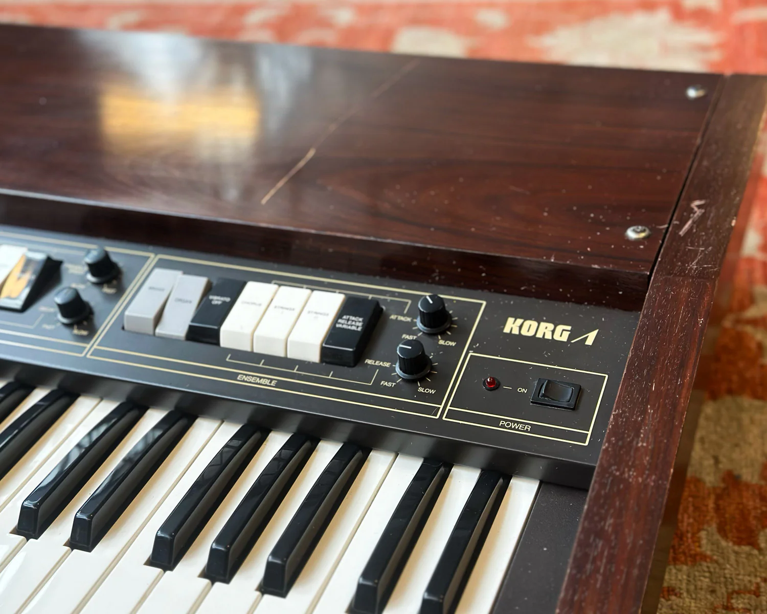 KORG ES-50 Lambda Polyphonic Analogue Synthesizer - Image 4