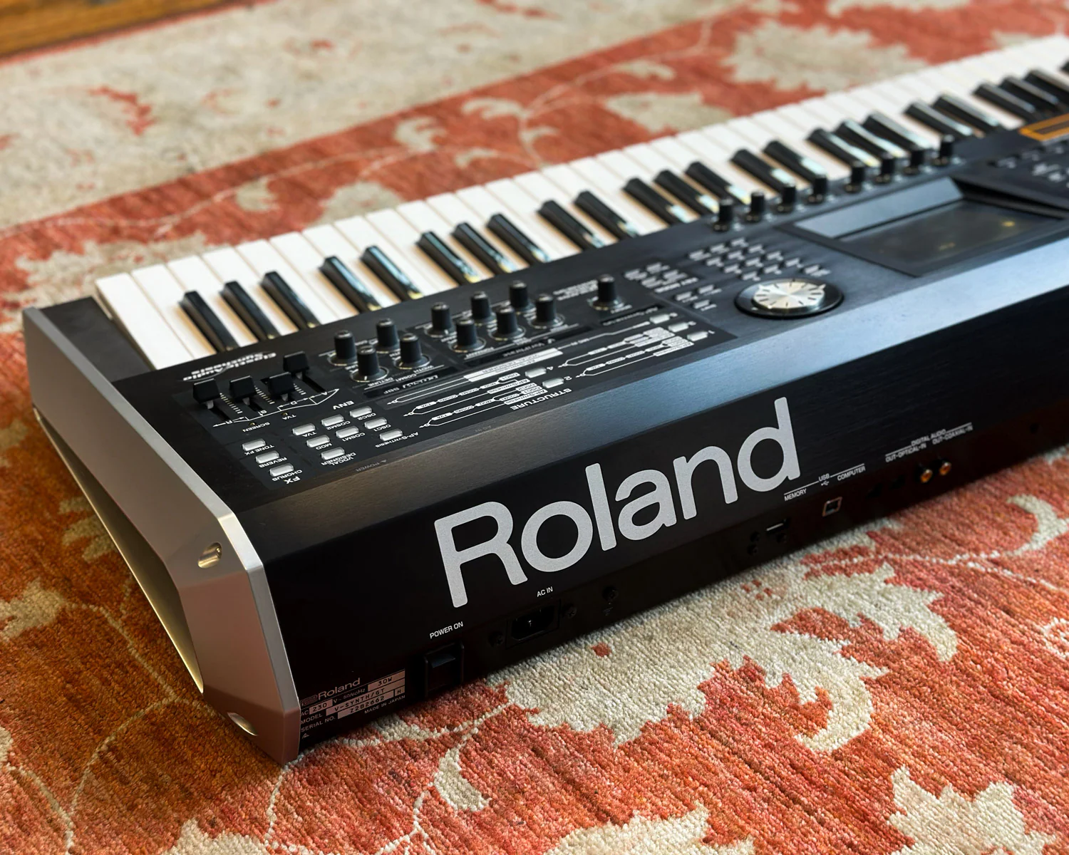 Roland V Synth GT Elastic Audio Synthesizer - Image 4