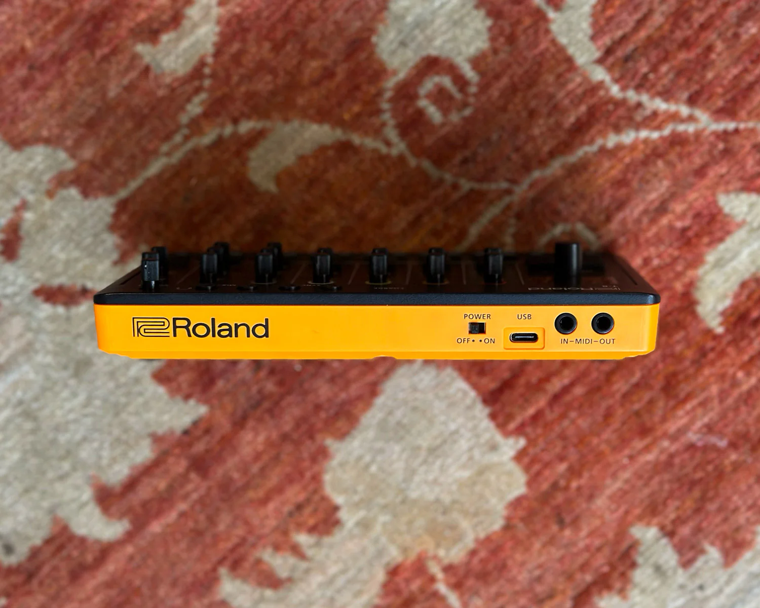 Roland T-8 AIRA Beat Machine - Image 2