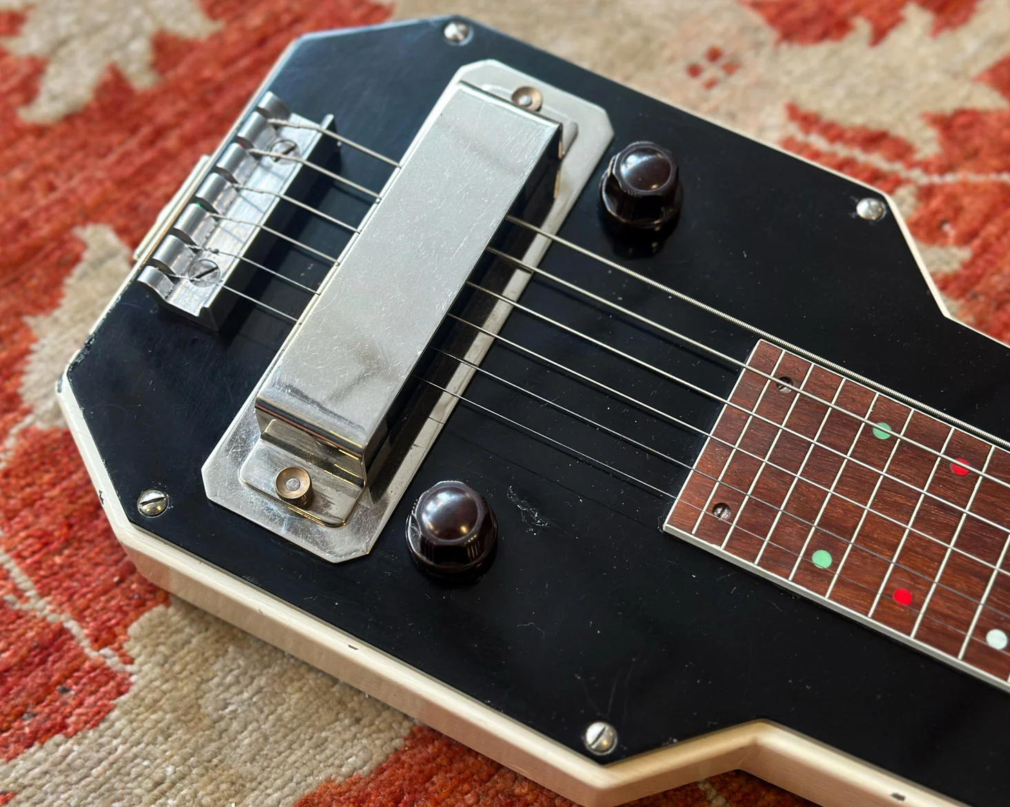Maxim No2 Lap Steel - Image 8