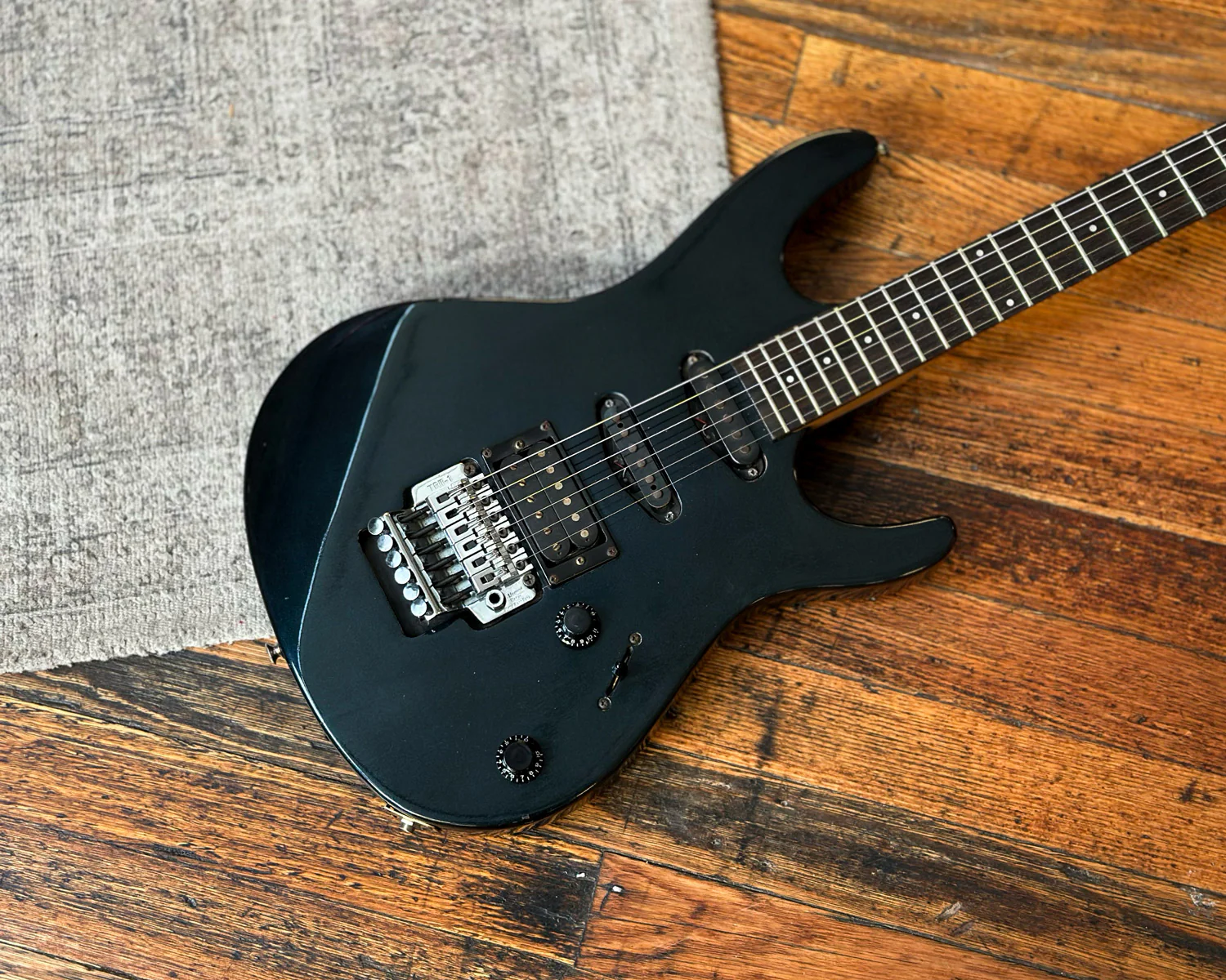 1988 Ibanez RG 340 Roadstar II - Dark Blue w/ HSC