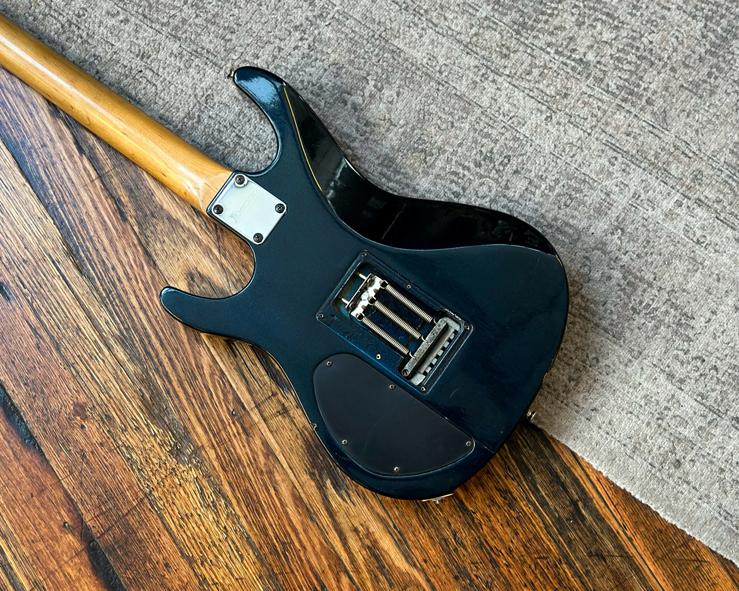 1988 Ibanez RG 340 Roadstar II - Dark Blue w/ HSC - Image 3
