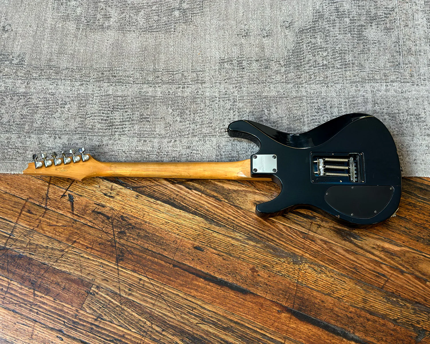 1988 Ibanez RG 340 Roadstar II - Dark Blue w/ HSC - Image 4