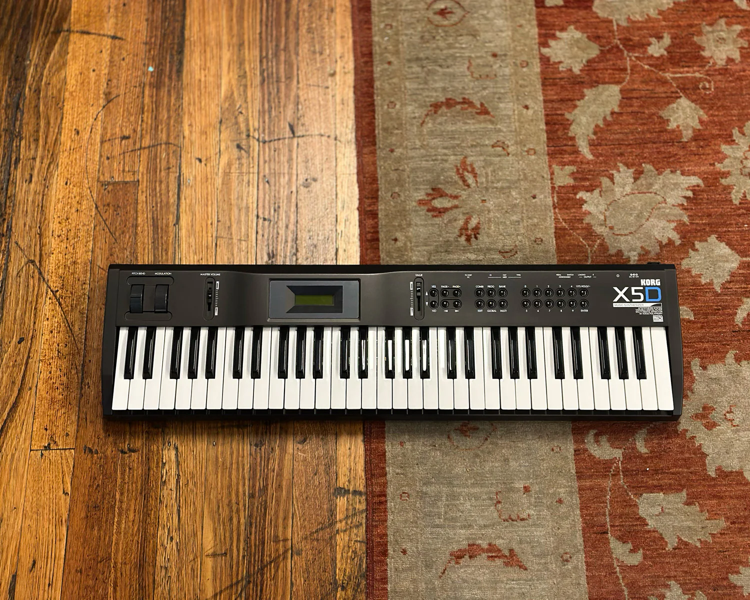 Korg X5D Digital Music Synthesizer