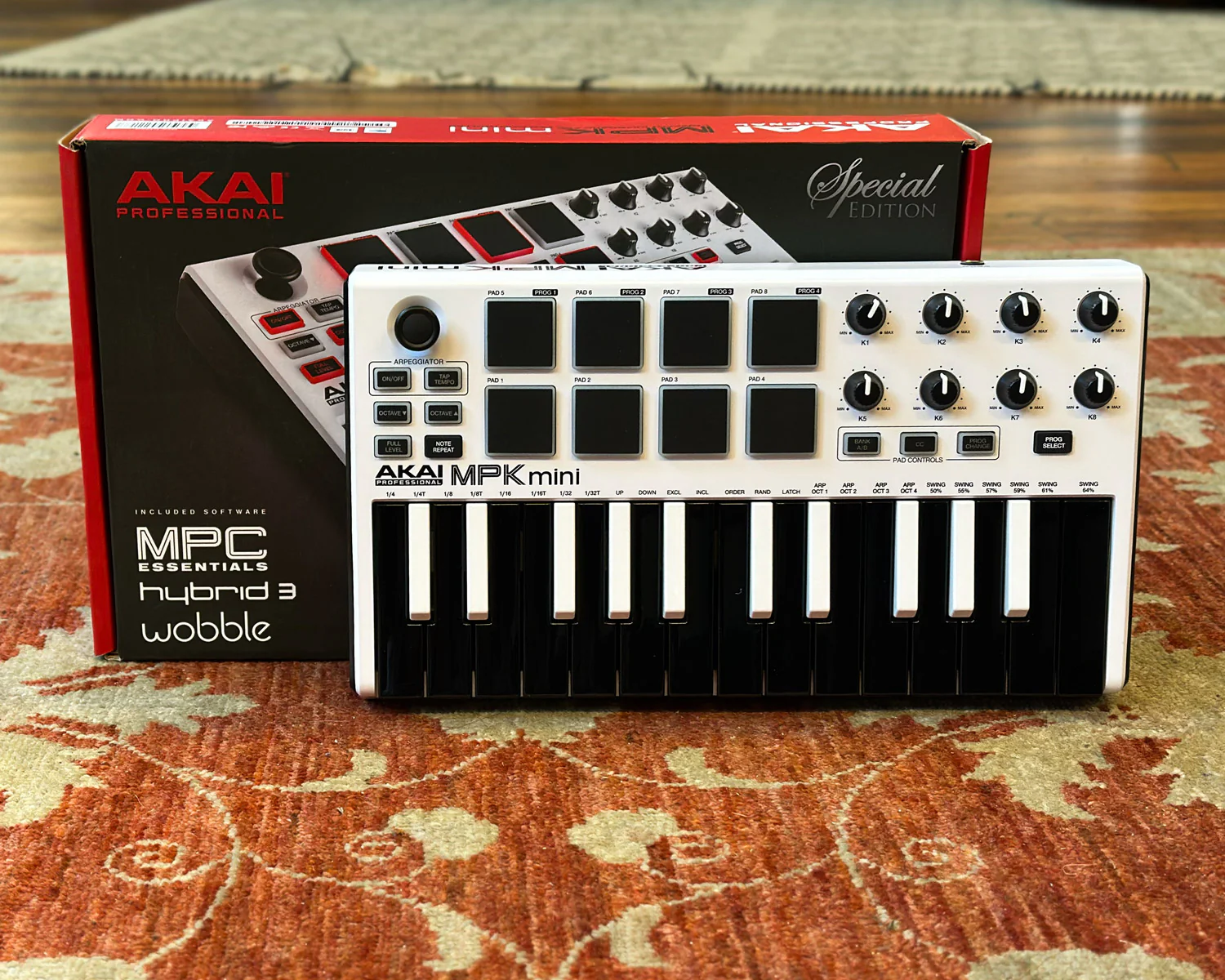 AKAI MPK mini Mk2 SE White - Image 3