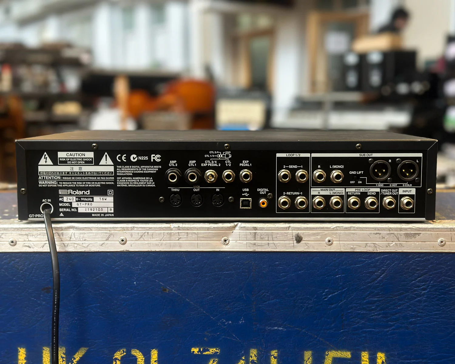BOSS GT-PRO Guitar Multi Effects Processor - Image 4