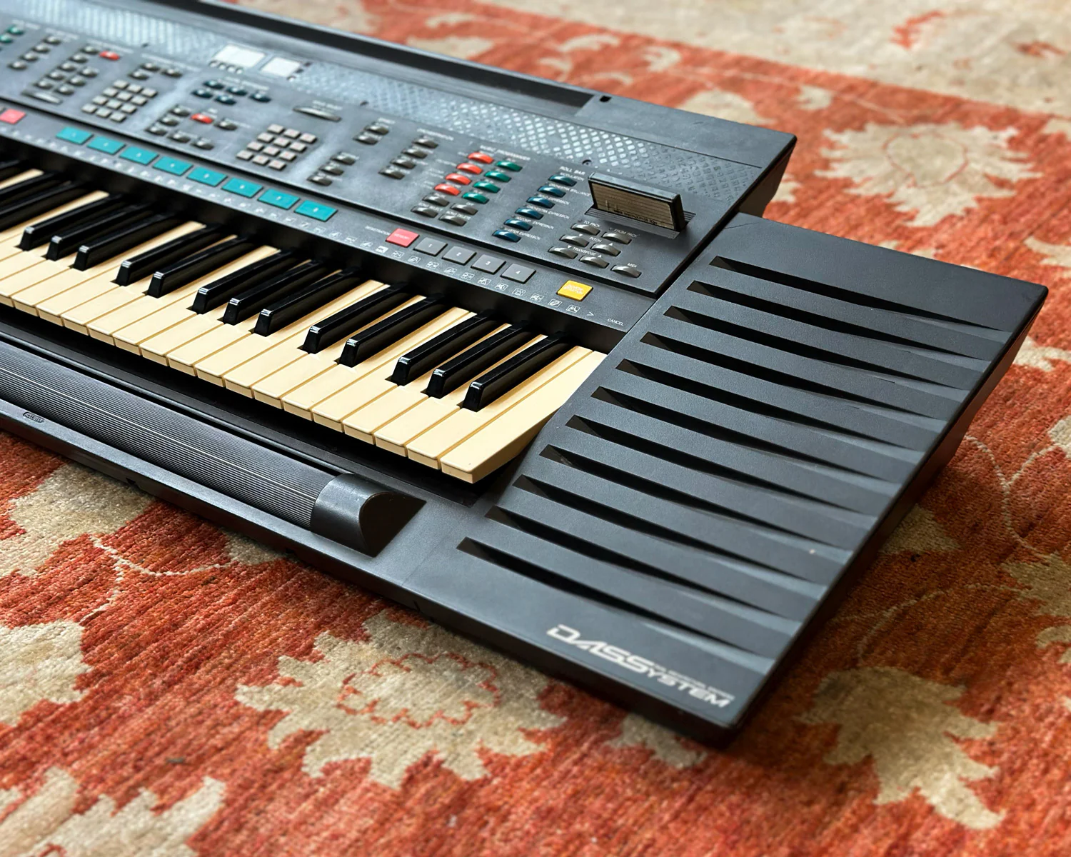 YAMAHA PSR-4600 Portatone Keyboard - Image 5
