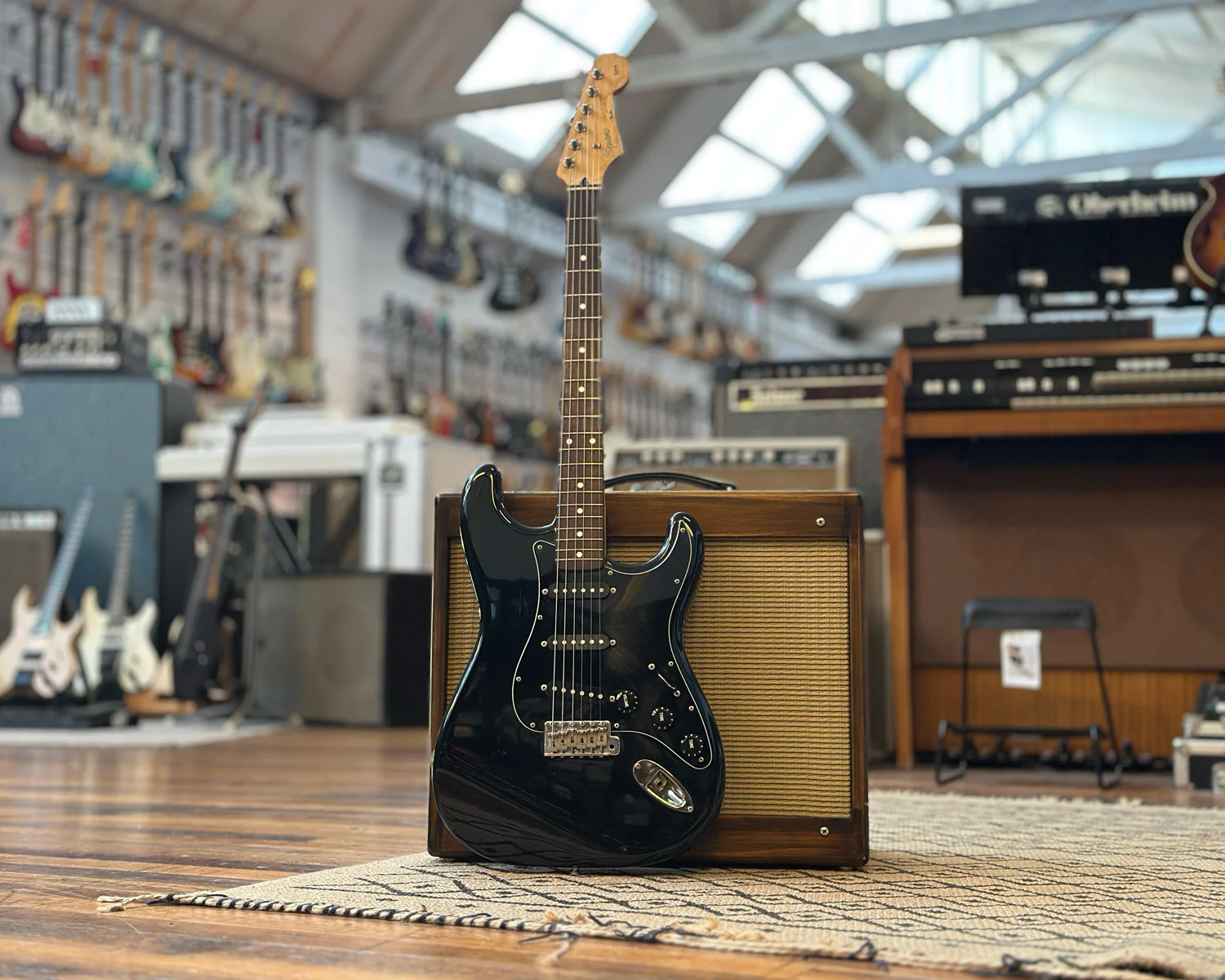 Squier by Fender SST33 Stratocaster Silver Series - Made in Japan - Image 8
