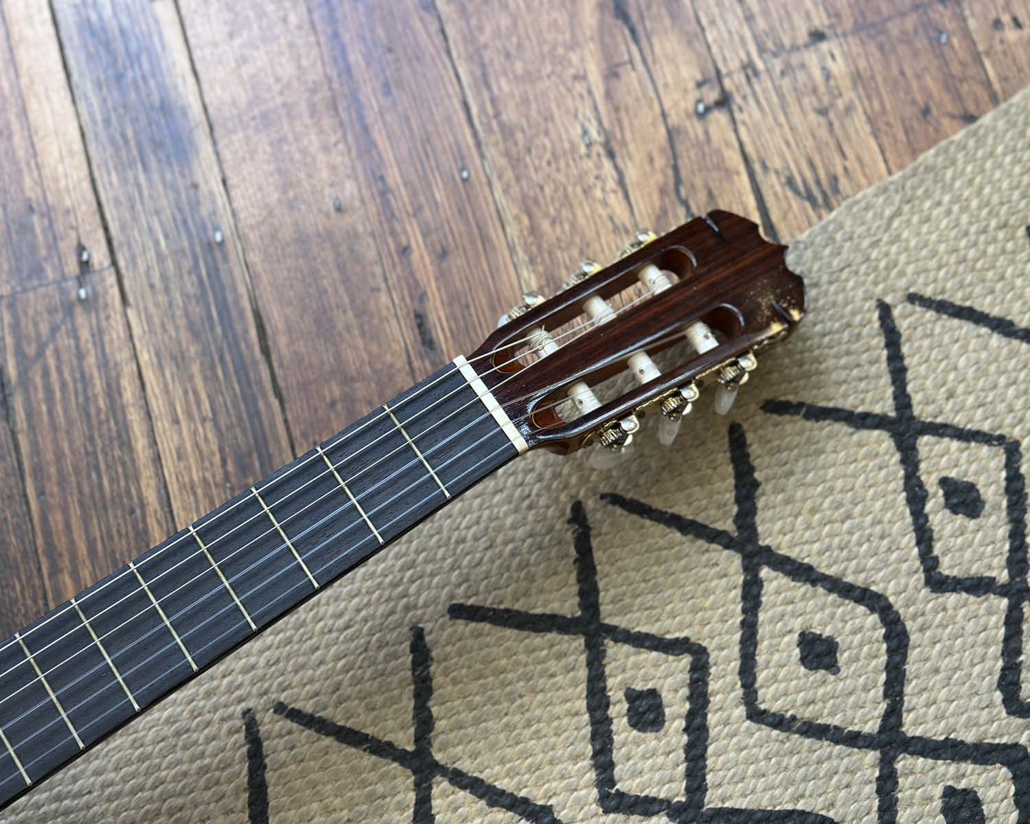 Late '70s Ryoji Matsuoka M40 Classical Guitar w/Hard Shell Case - Image 5