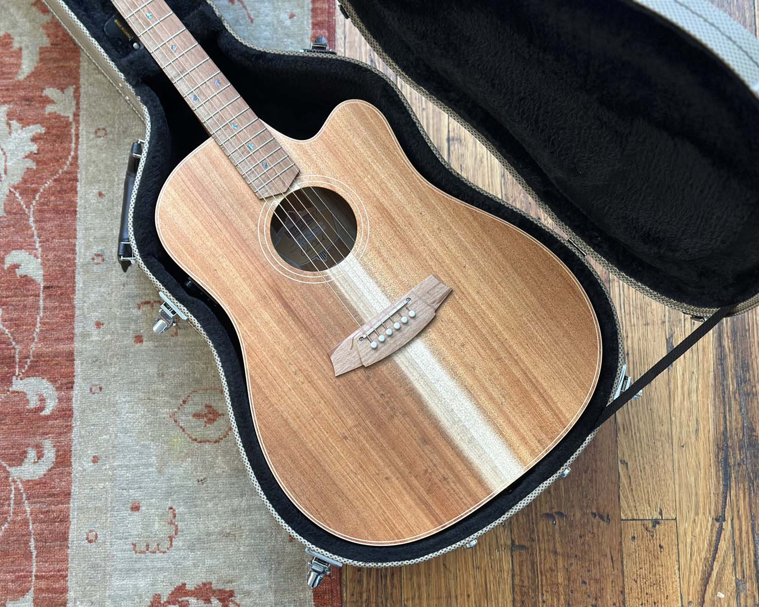 Cole Clark FL2EC-BLBL Acoustic Guitar - Image 9