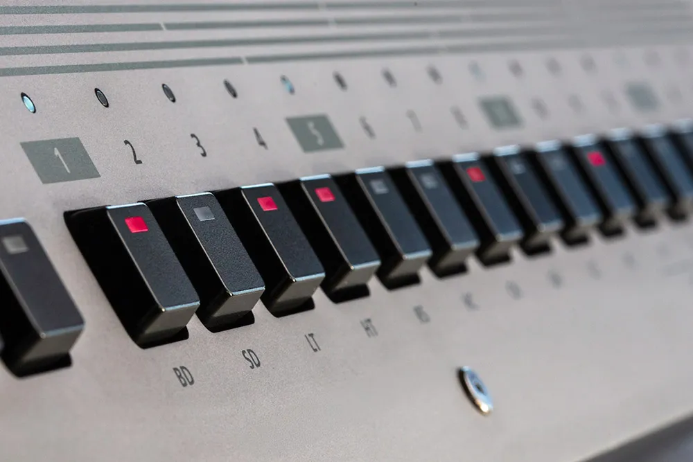 Roland TR-1000 Rhythm Creator Analogue Drum Machine - Image 7