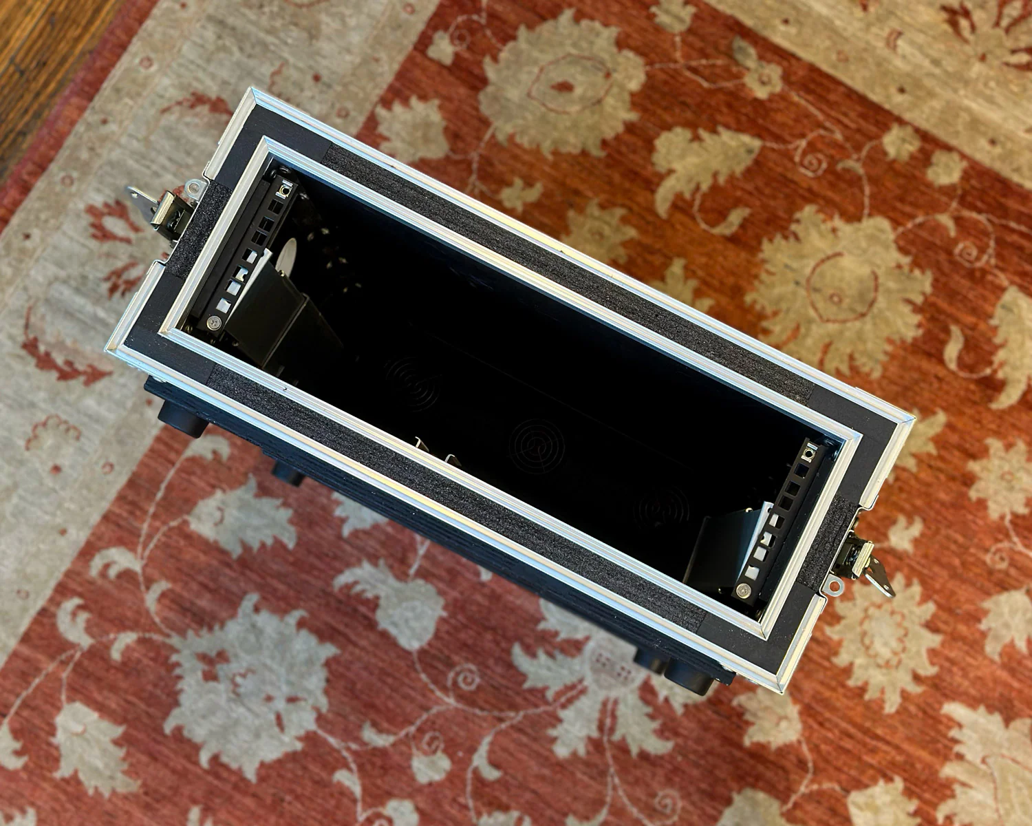 Blue Cat Case Company Rack Road Case w/ Fan Ports - Image 3