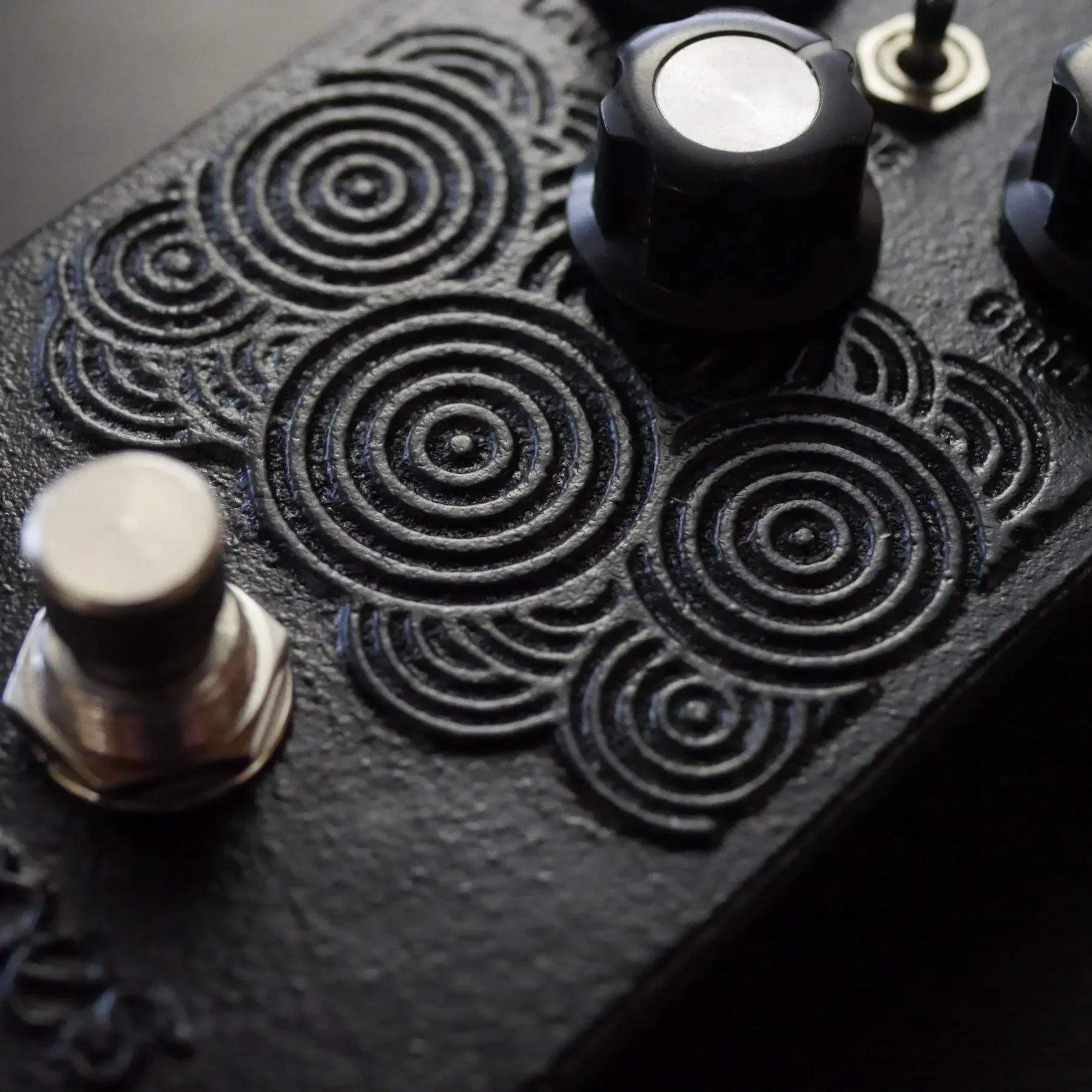 EarthQuaker Devices Plumes - KGR Cast Iron - Limited Edition - Image 4