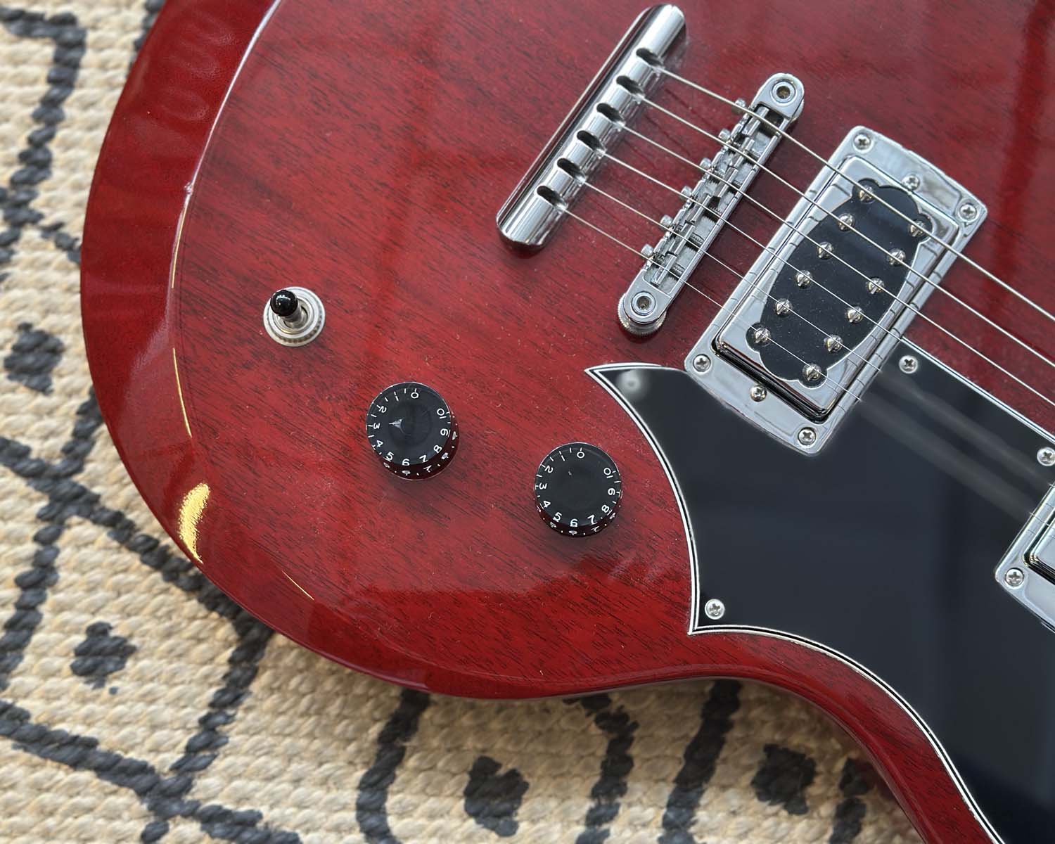 First Act Custom Shop Lola - Image 7