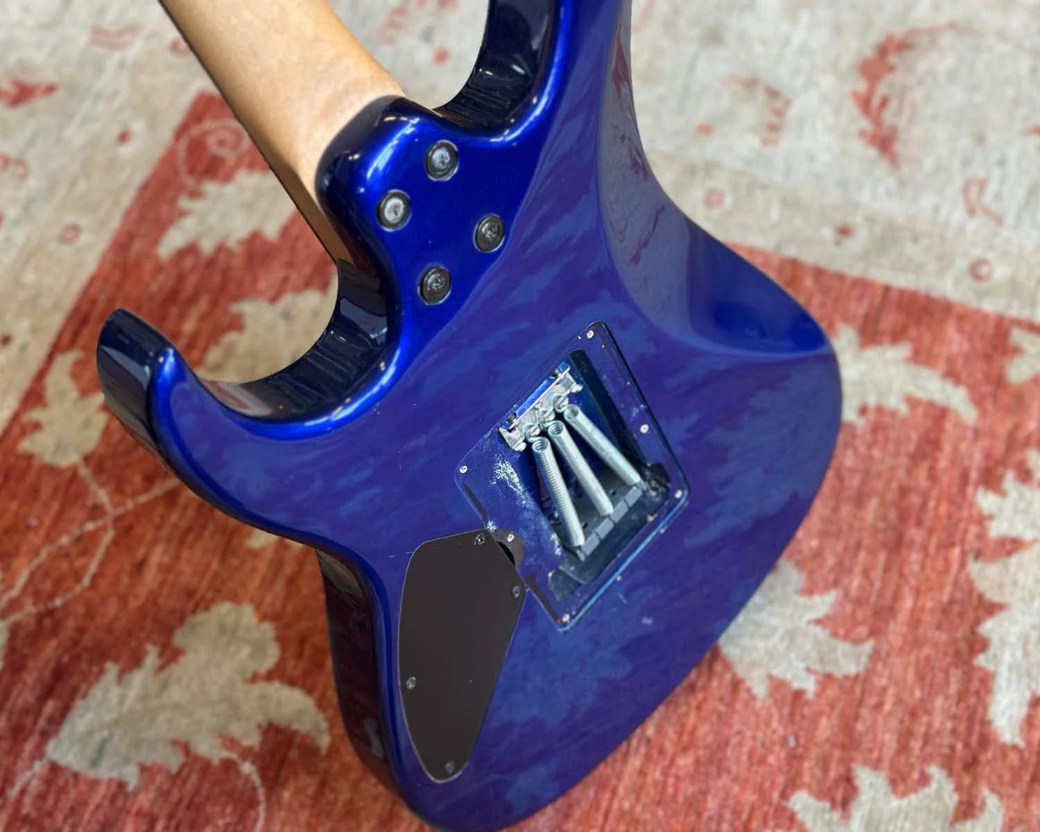 2000 Washburn WG-500 - Electric Blue w/ Licensed Floyd Rose Tremolo System - Image 8