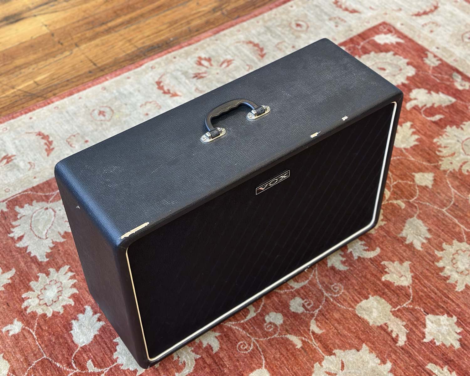 VOX V212NT-G2 2X12" Speaker Cabinet Loaded w/ Celestion G12H 30W Speakers - Image 2