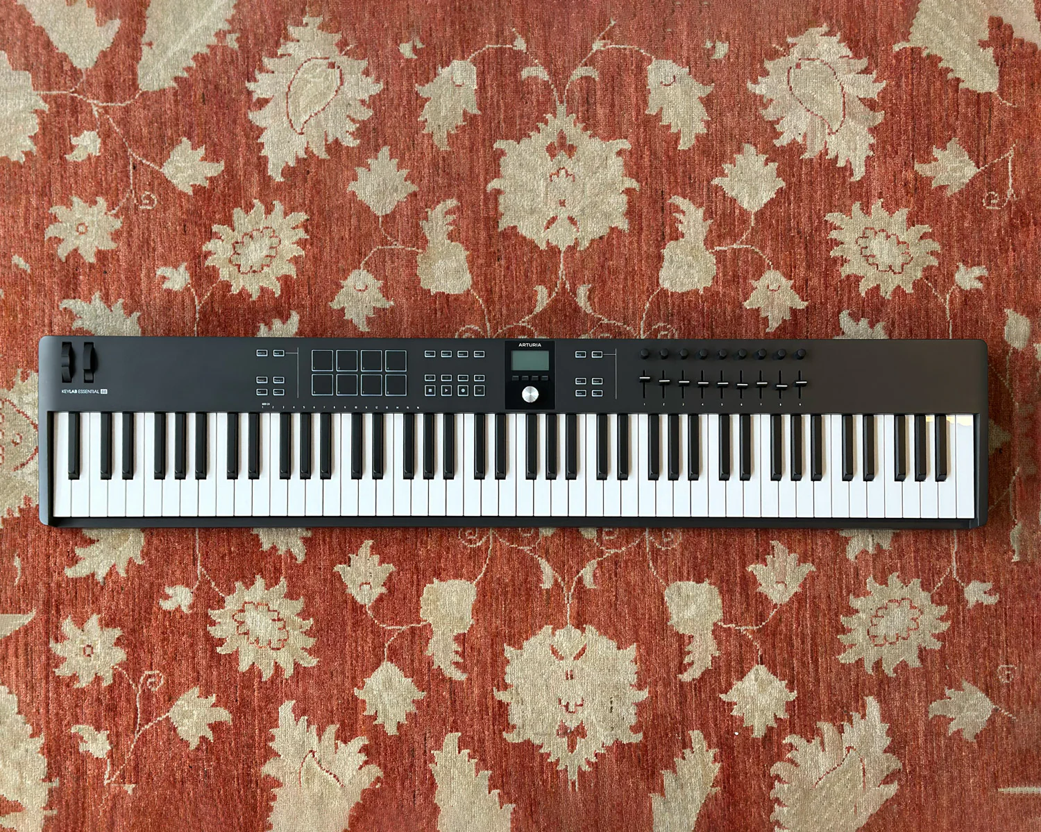 Arturia KeyLab Essential 88 mk3 - Black