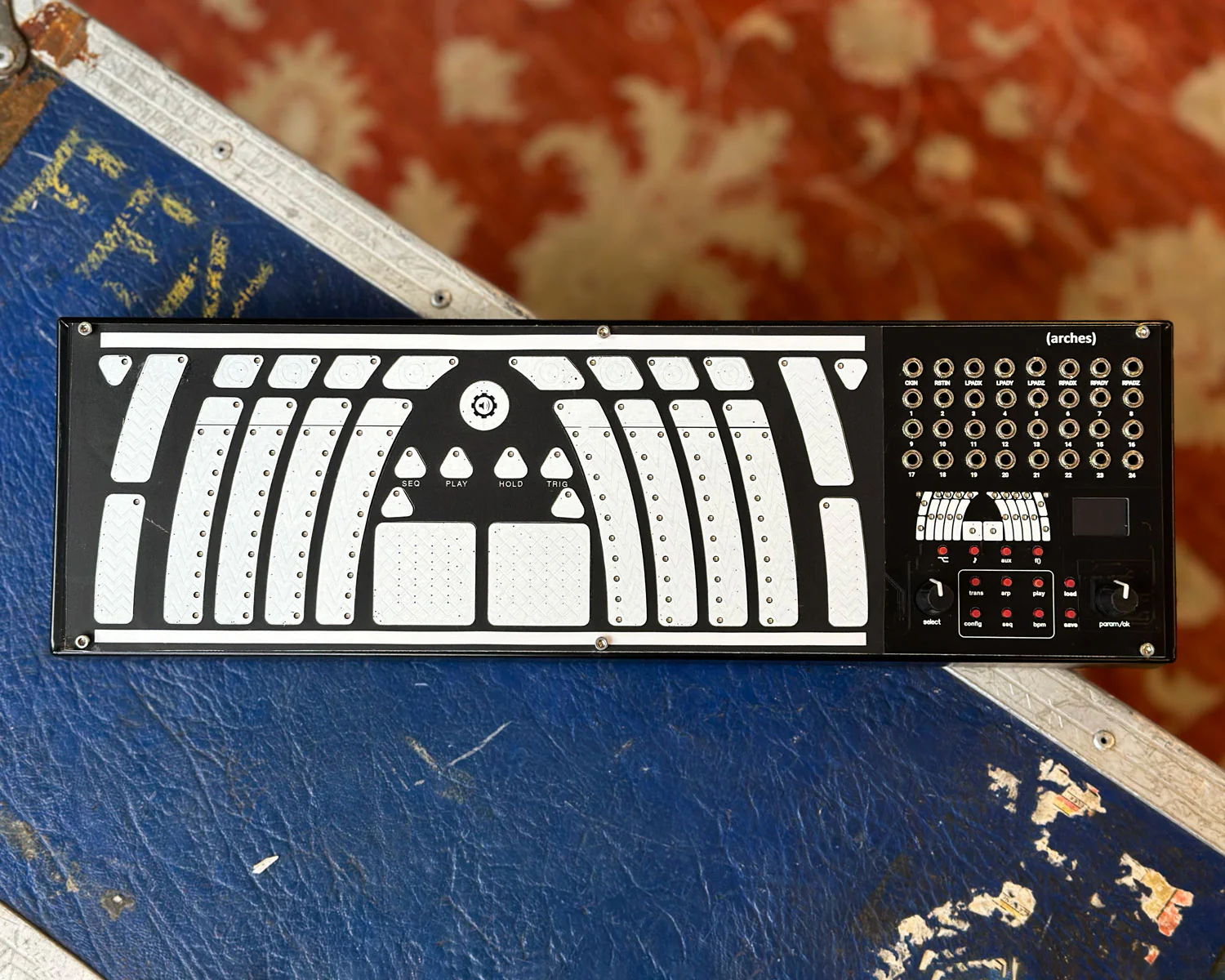 Soundmachines Arches Tactile CV / MIDI Controller