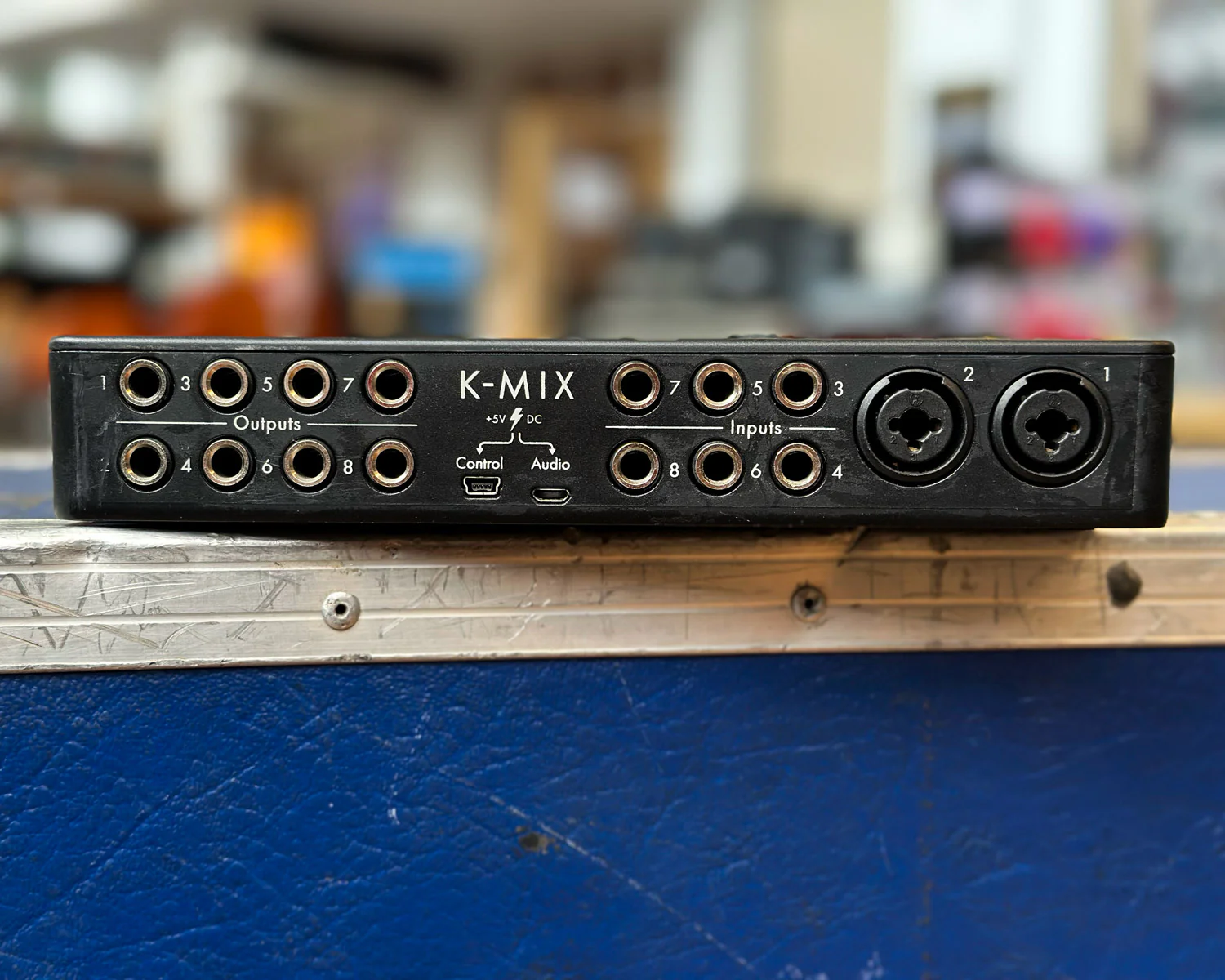 Keith McMillen Instruments K-Mix 8-Channel Digital Mixer with 8x10 USB Audio + Keith McMillen Midi Expander - Image 3