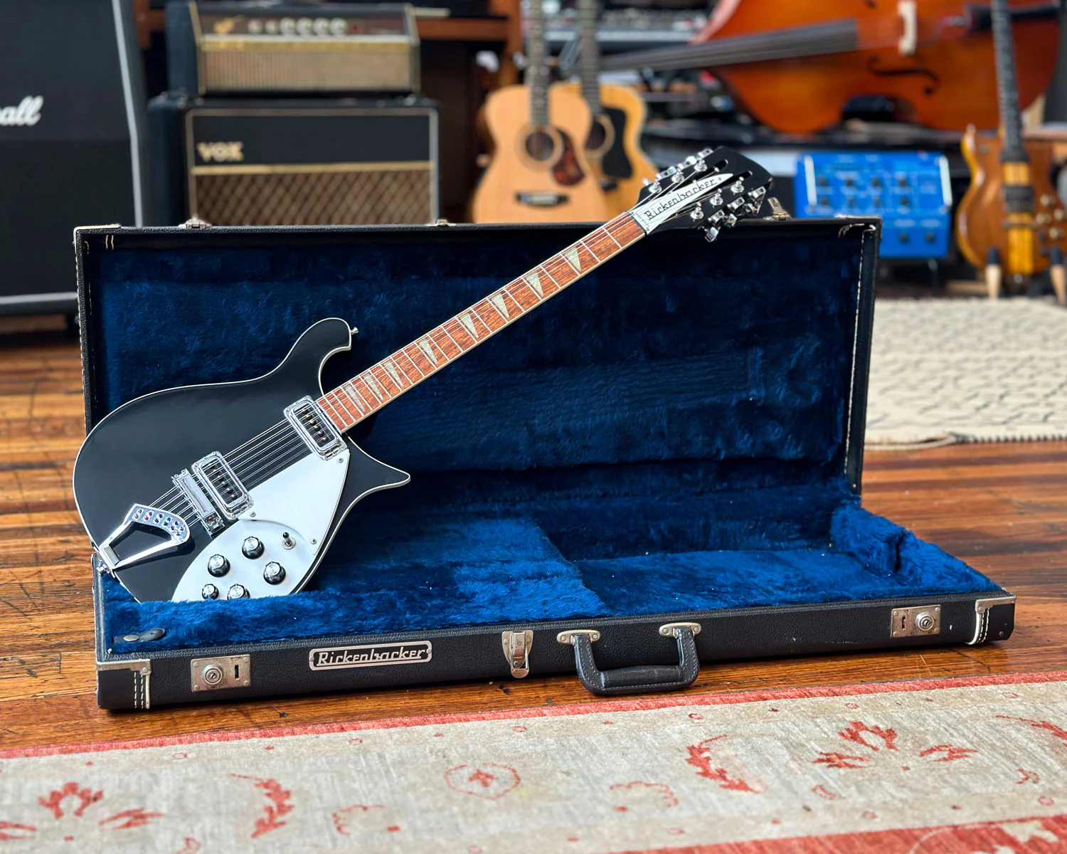 Circa 2000 Rickenbacker 620/12 Twelve String Electric - Jetglo - Image 10