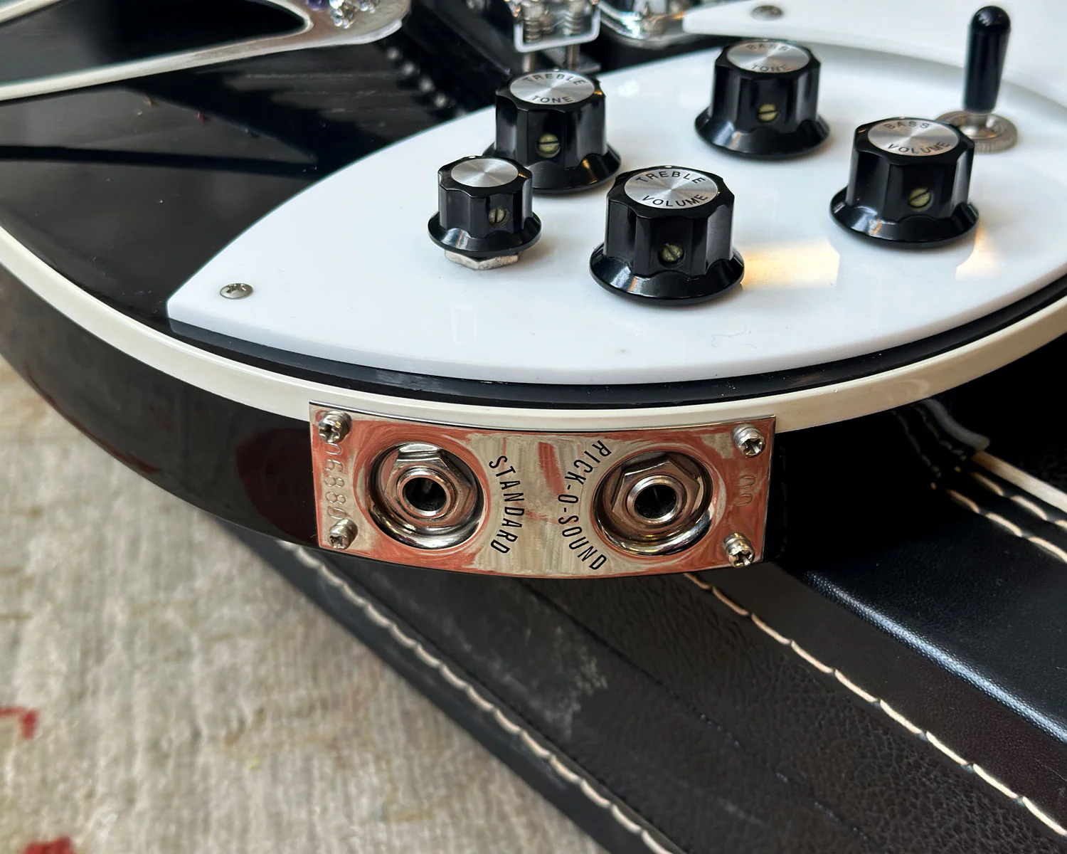 Circa 2000 Rickenbacker 620/12 Twelve String Electric - Jetglo - Image 9