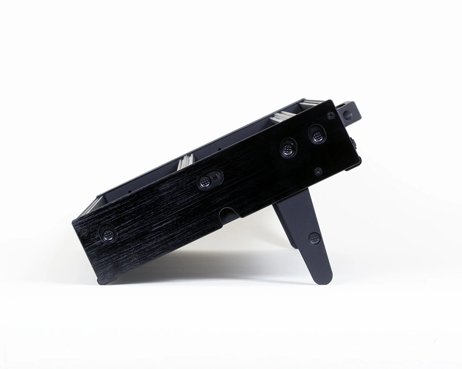 Intellijel 7U x 104HP Gen-2 Performance Case with TPS135W MAX Power -  Stealth Black Edition - Image 3