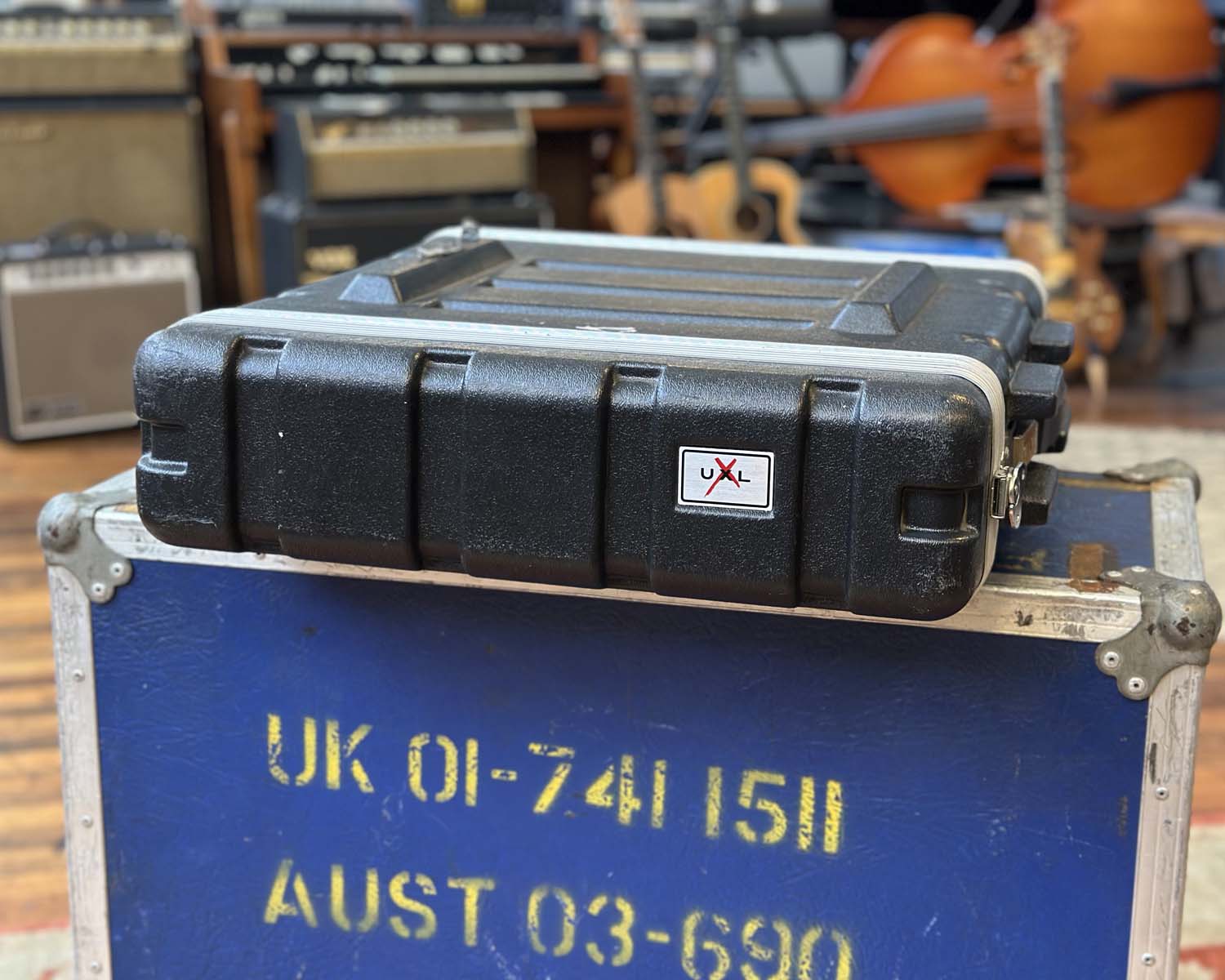 UXL 19" 2U Road Case