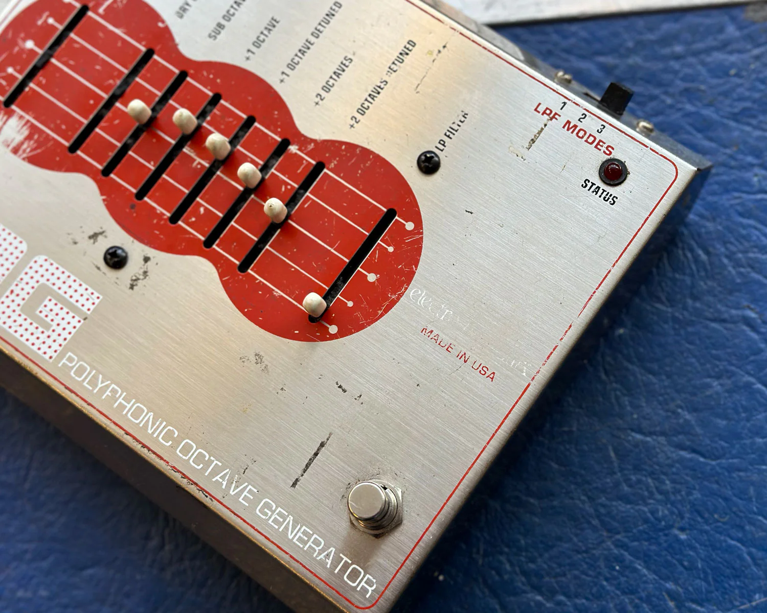 Electro Harmonix POG Polyphonic Octave Generator - Image 3