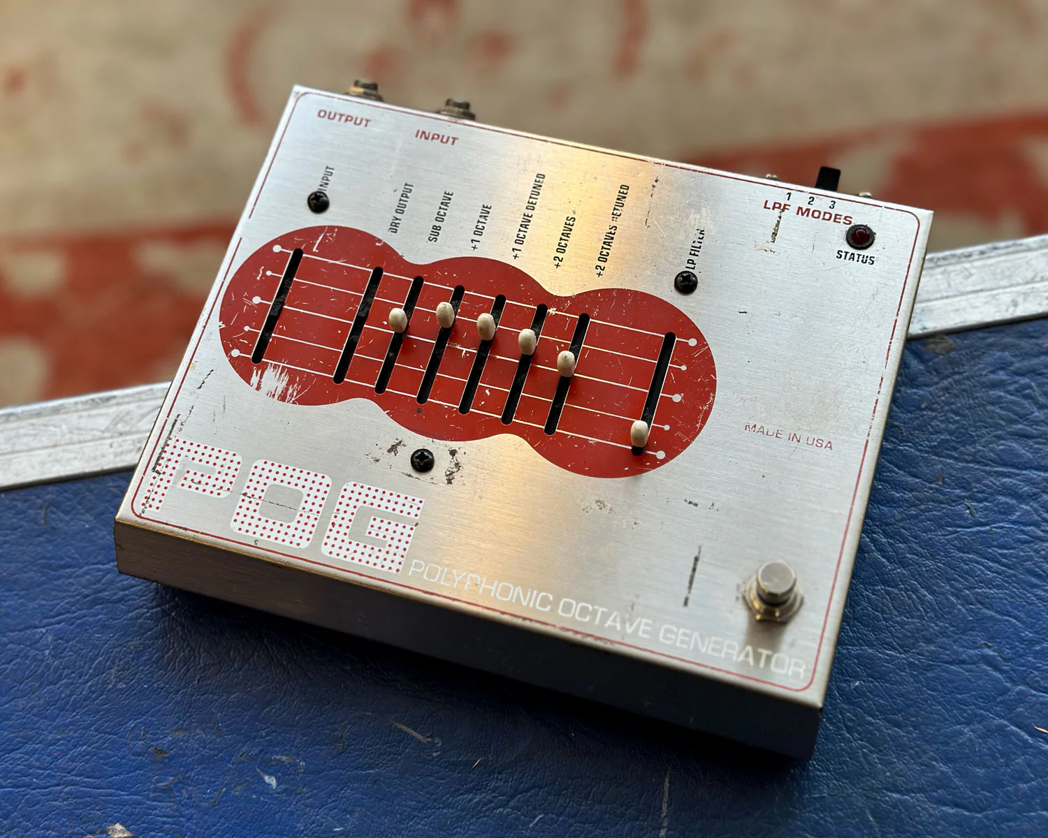 Electro Harmonix POG Polyphonic Octave Generator - Image 4