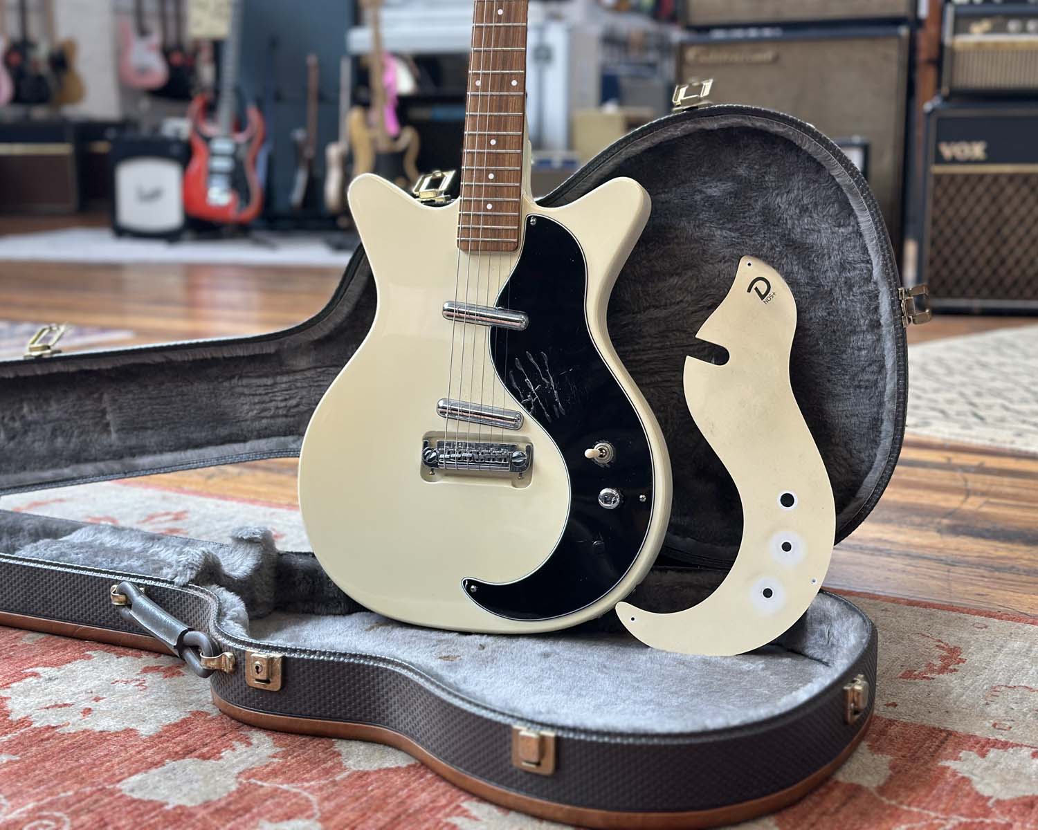 Danelectro NOS+ Electric Guitar - Image 8