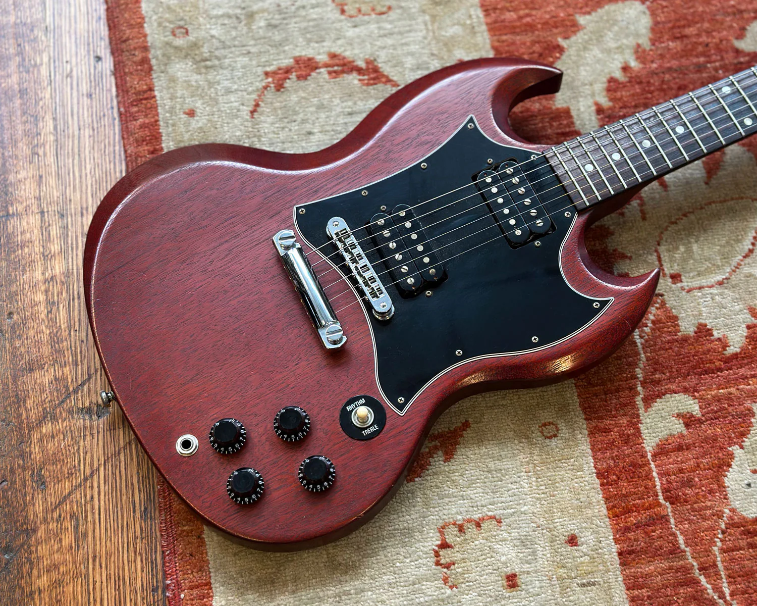 2009 Gibson SG Faded Cherry w/Gator Case - Image 8