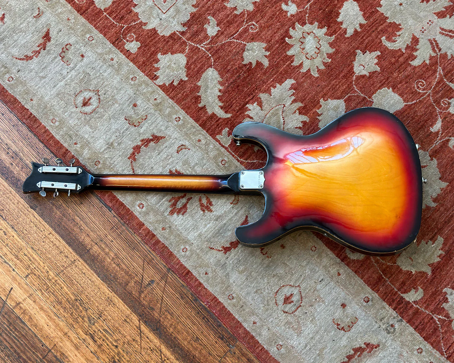 Late 60s MIJ Honey / Teisco SE-26V Hollowbody - Image 4
