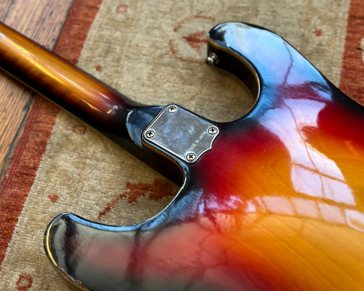 Late 60s MIJ Honey / Teisco SE-26V Hollowbody - Image 9