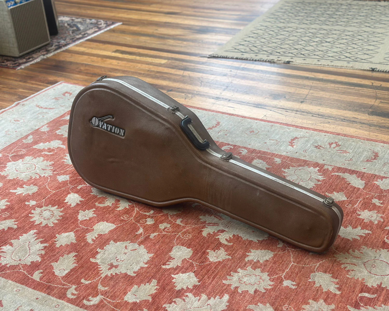 Ovation 1612 Custom Balladeer w/ OHSC - Image 15