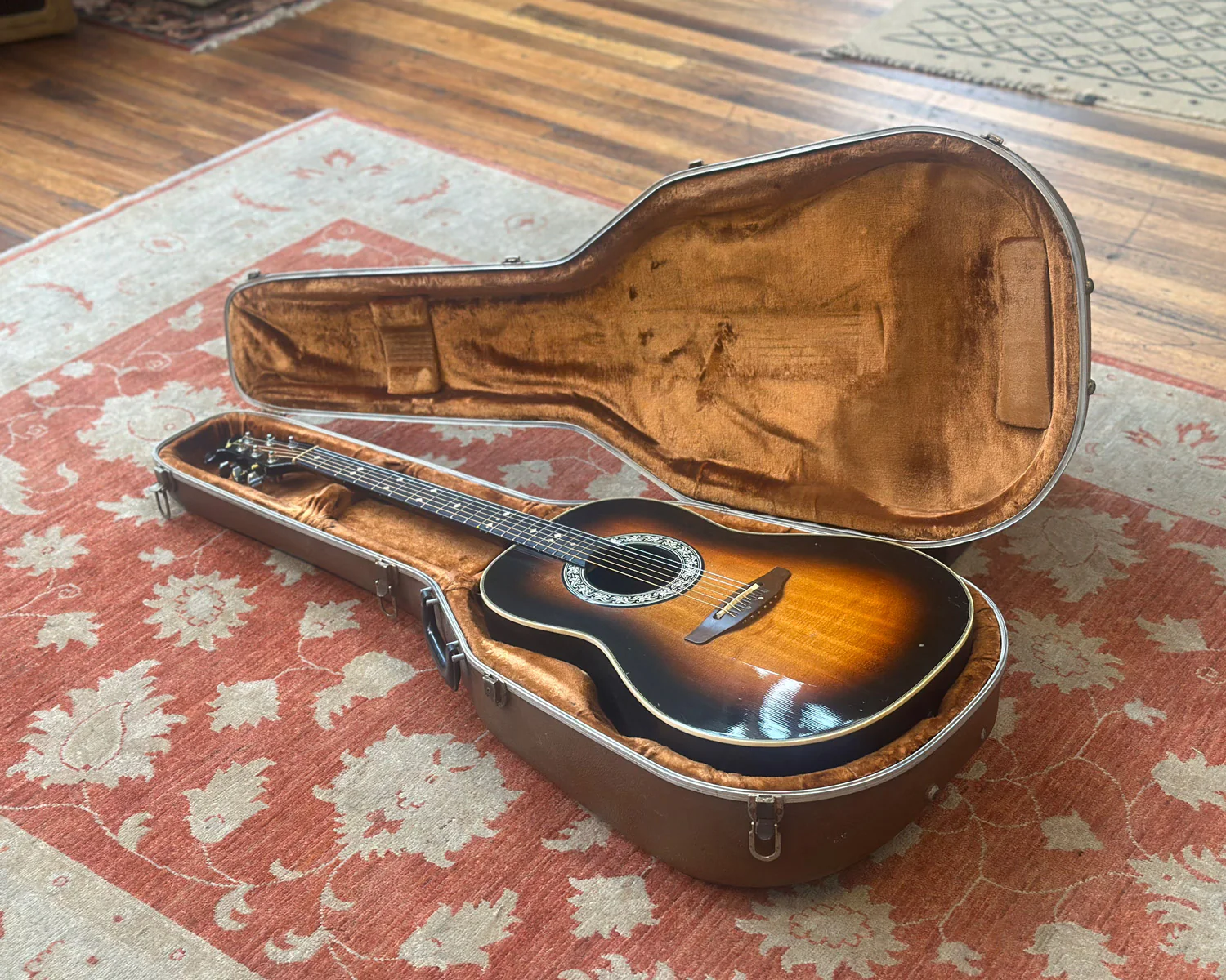 Ovation 1612 Custom Balladeer w/ OHSC - Image 7