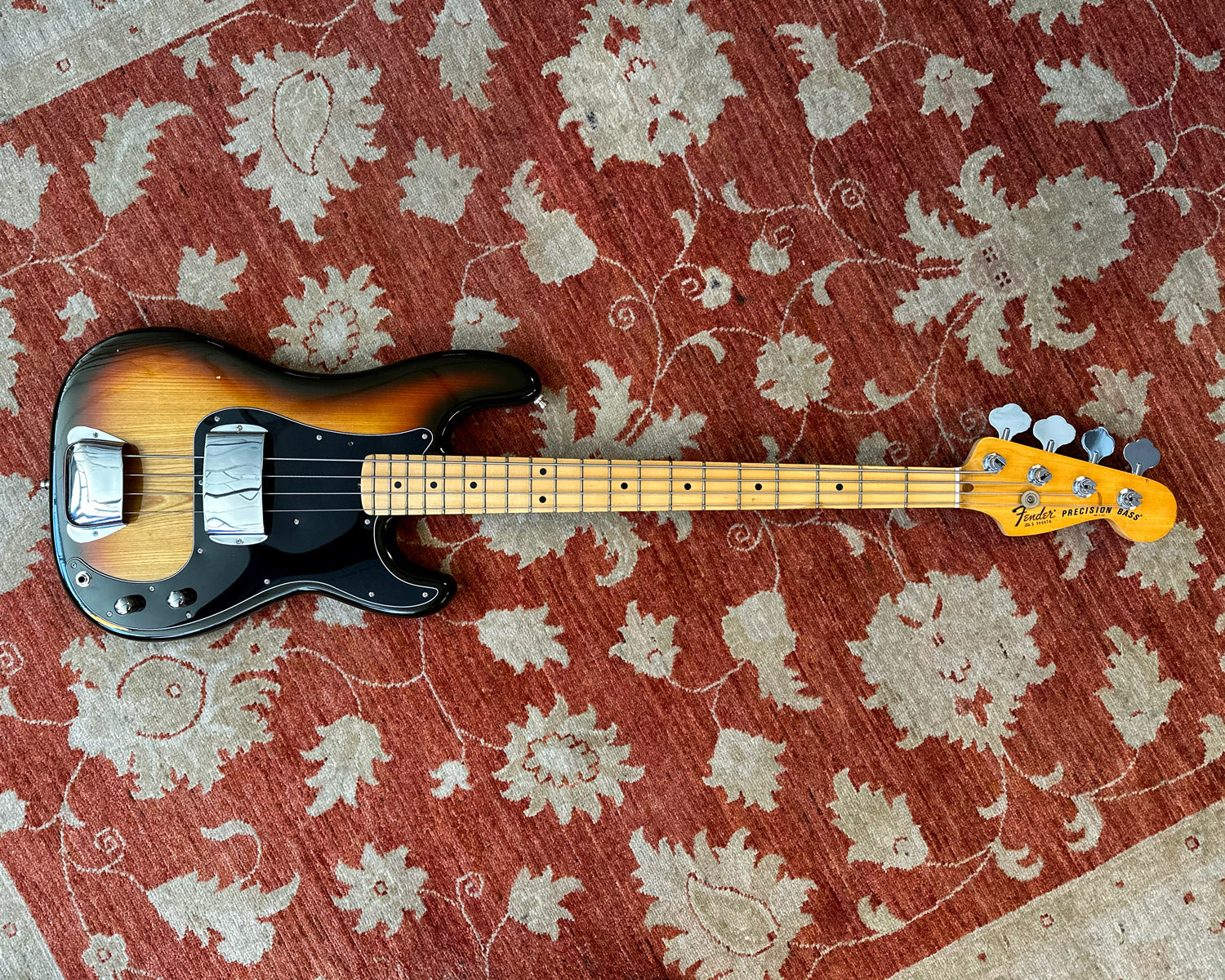1979 Fender Precision Bass (5.2kg) - Image 4