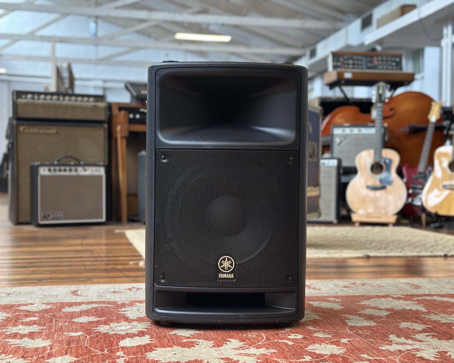 YAMAHA MSR400 12" Powered Speaker