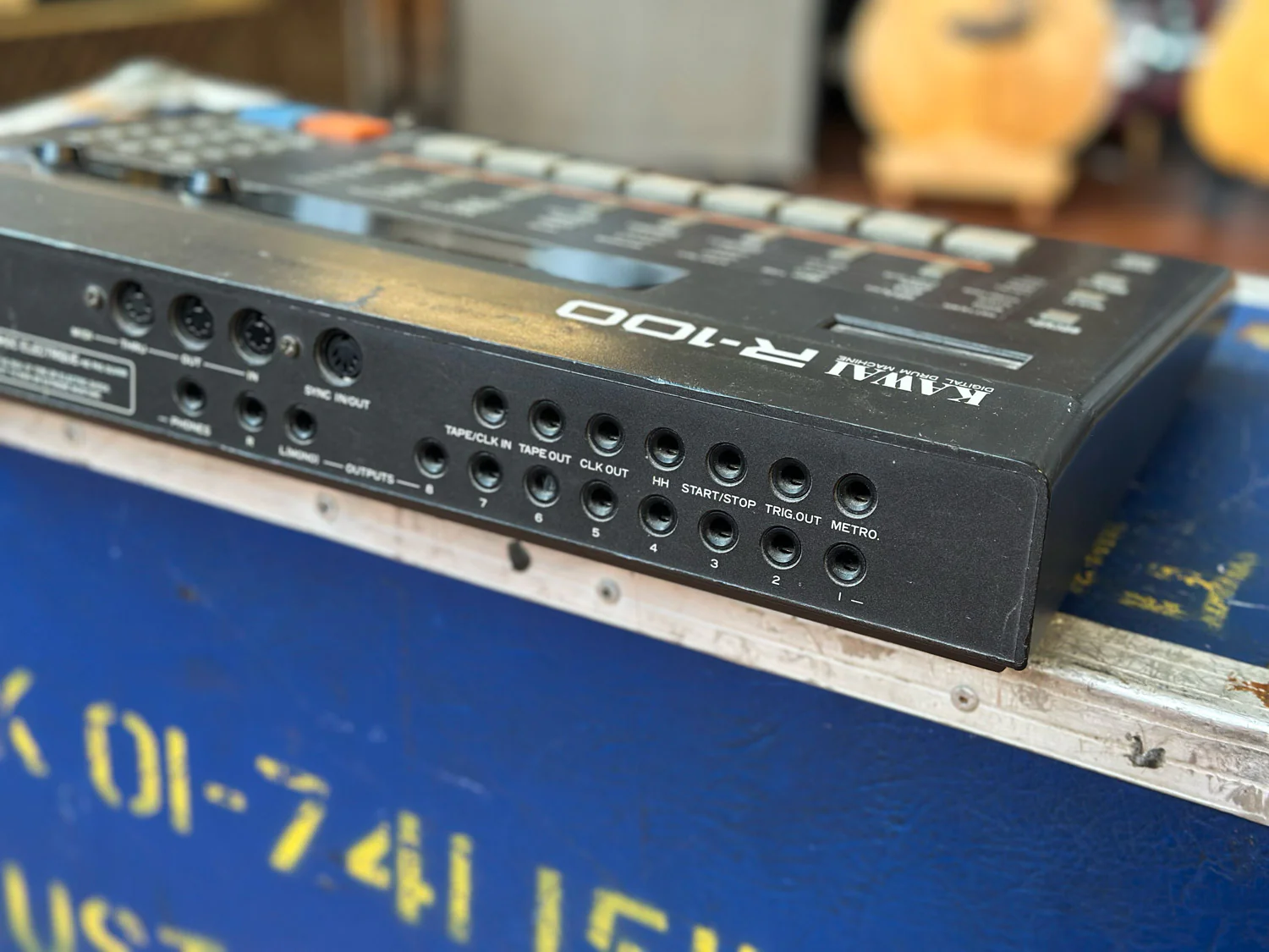 Kawai R-100 Drum Machine with Switcher w/MIDI & Dyn Sync and Switchable Banks Mod - Image 4
