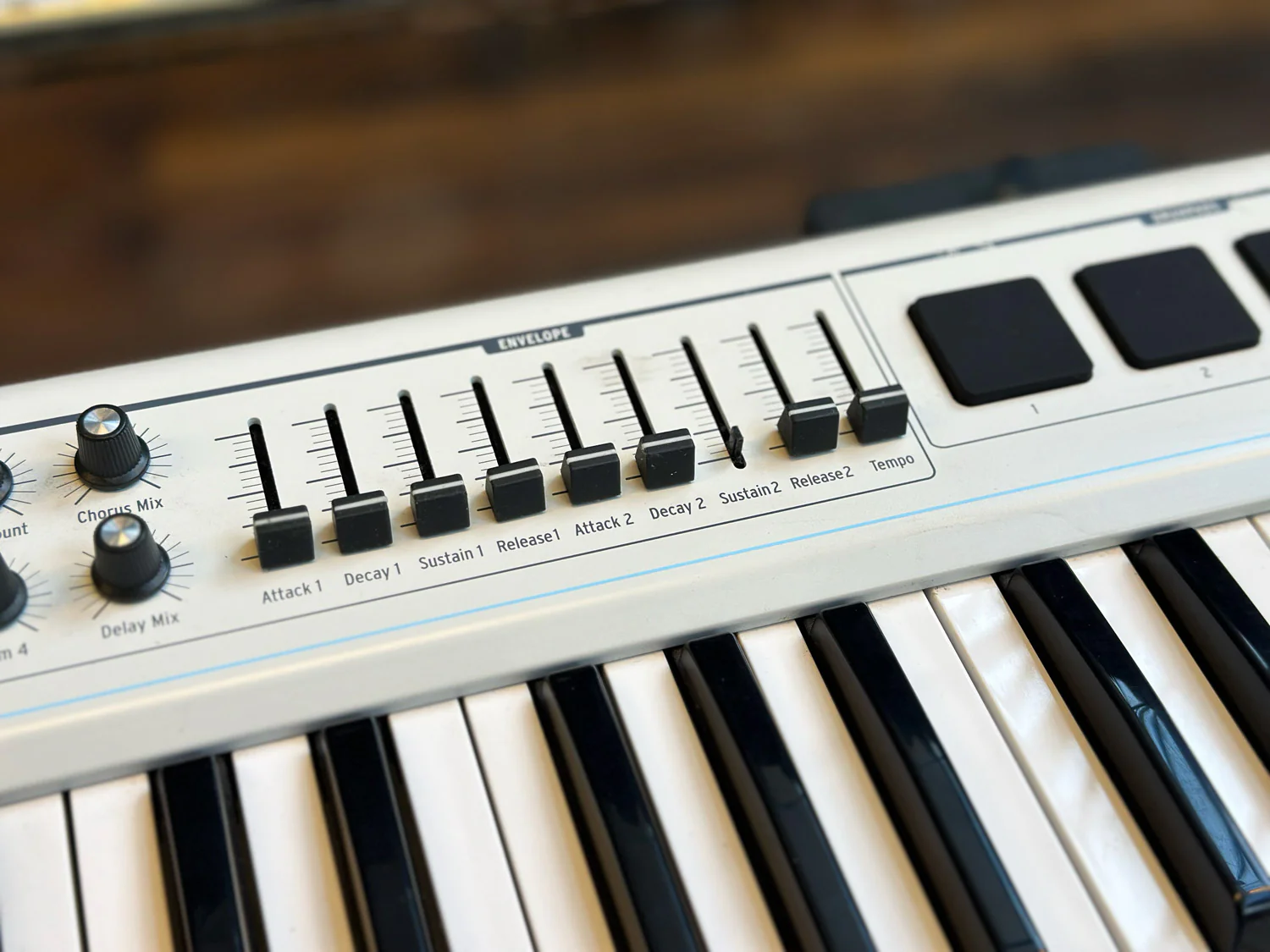 Arturia Analog Experience - The Laboratory 49 - Image 2