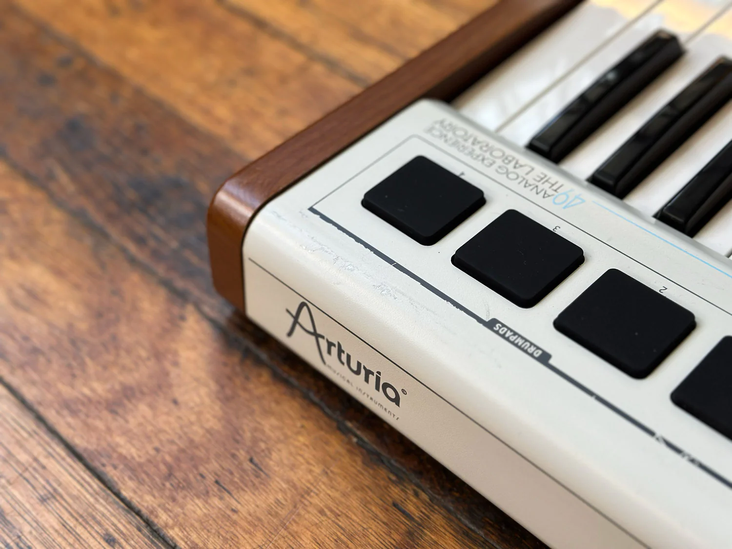 Arturia Analog Experience - The Laboratory 49 - Image 3