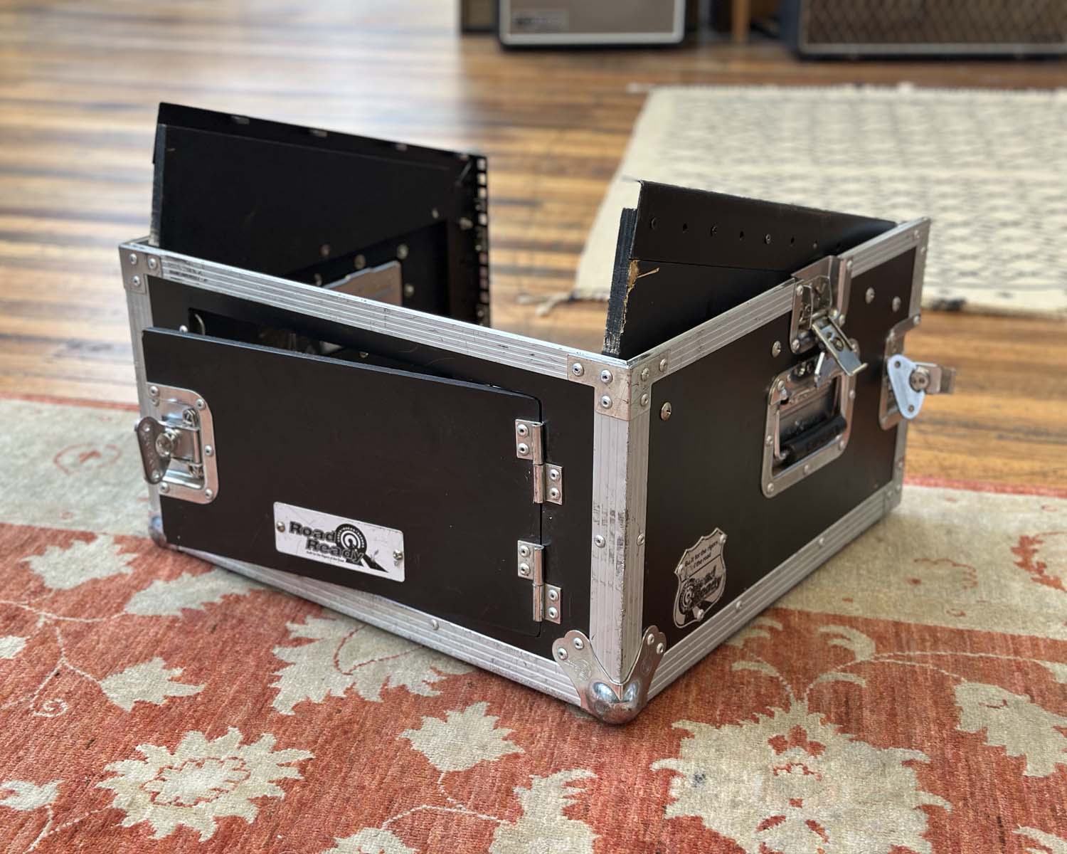 Rock Ready Slant Rack Case - Image 3