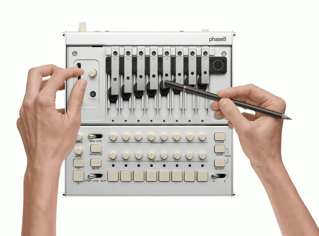 Limited KORG Phase8 Acoustic Synthesizer - Image 7