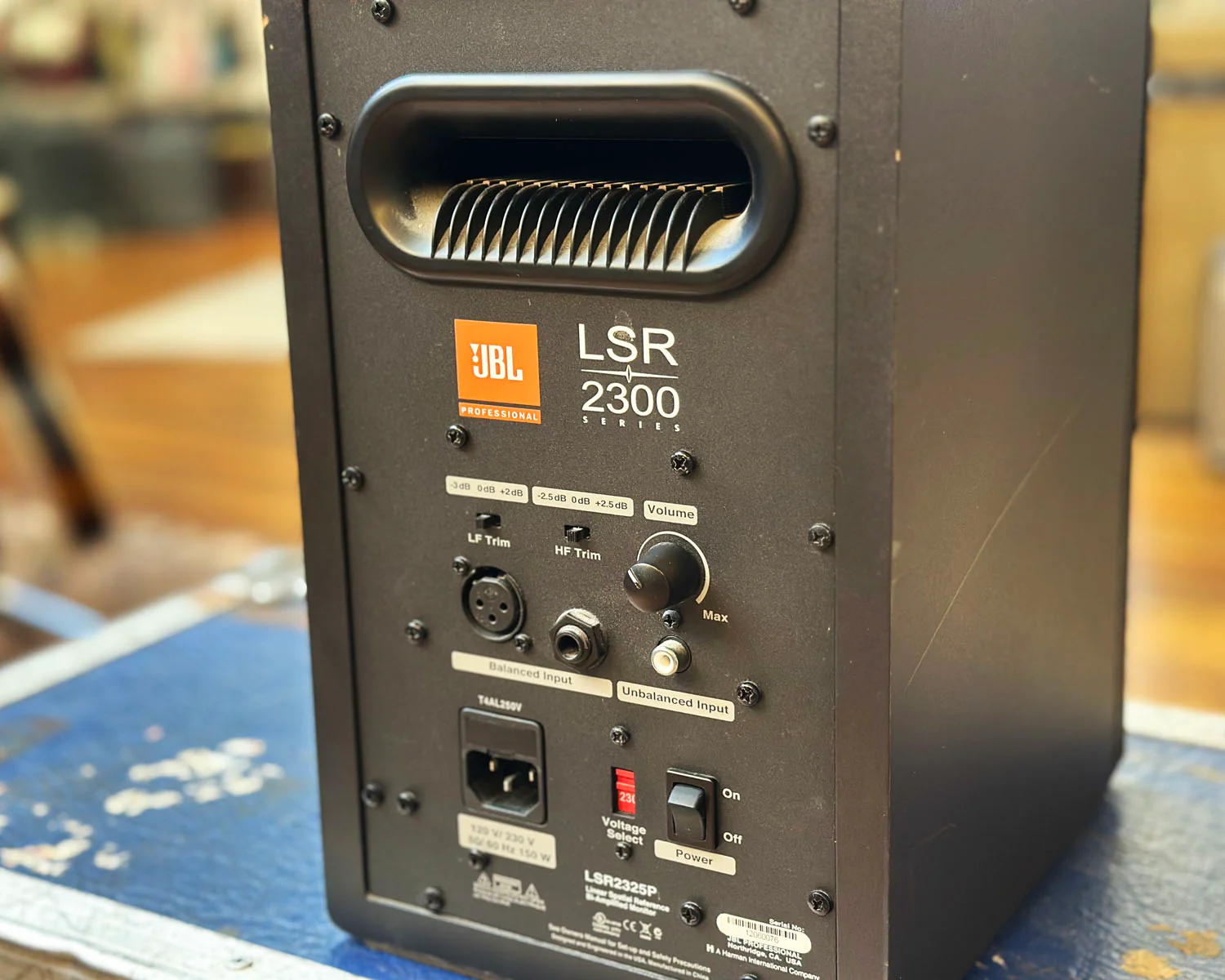 JBL Single LSR 2300 - Image 6