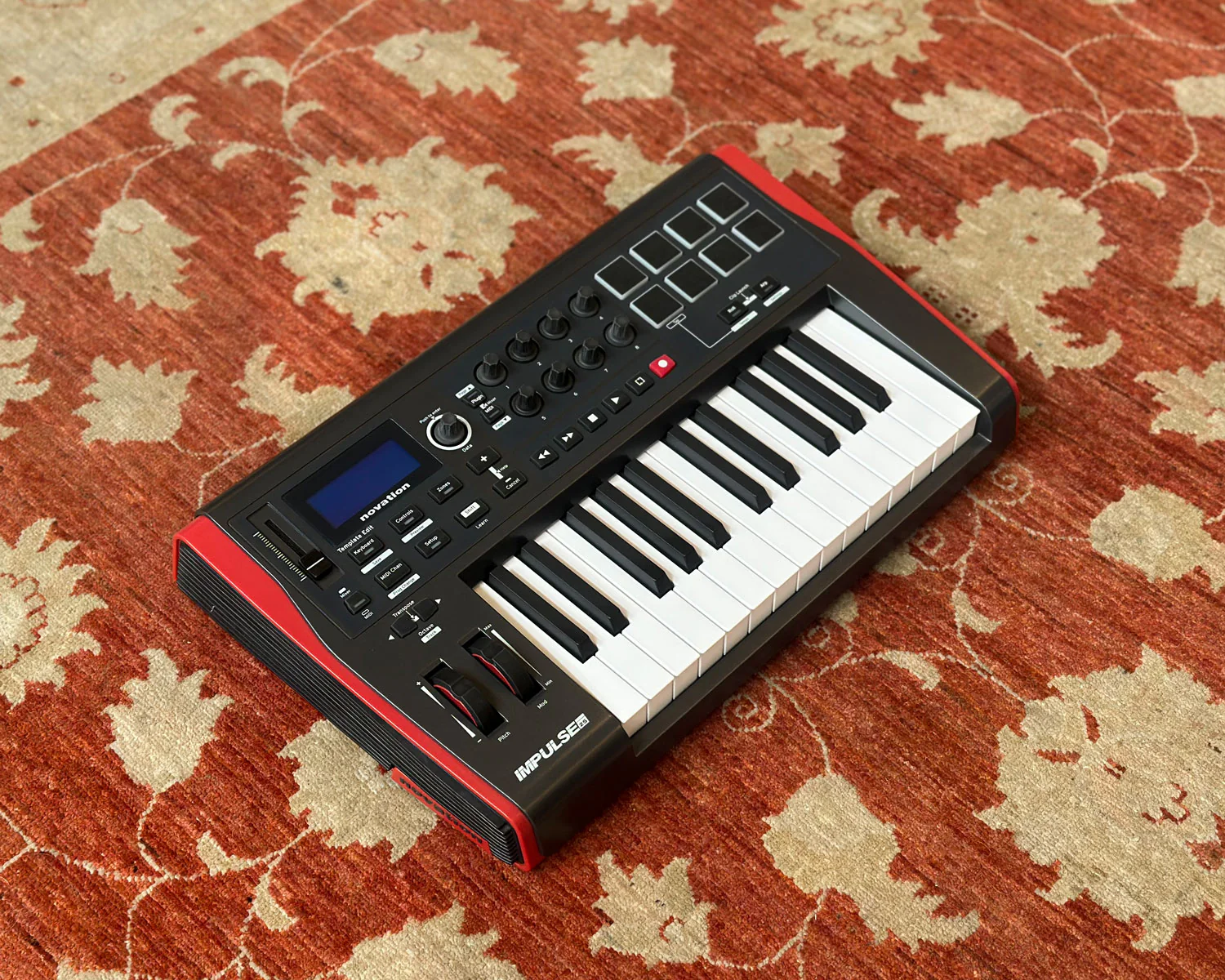 Novation Impulse 25 USB MIDI Controller - Image 5