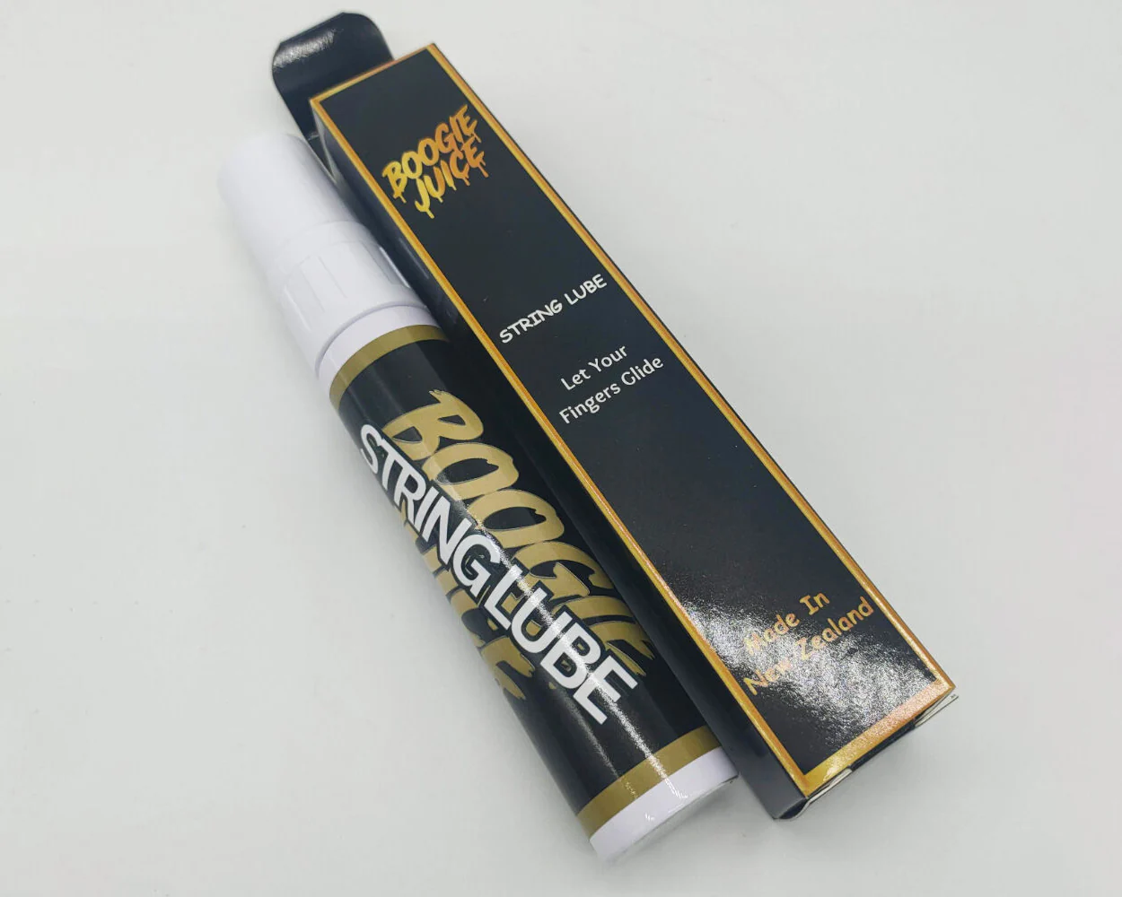Boogie Juice String Lube Applicator & Cloth
