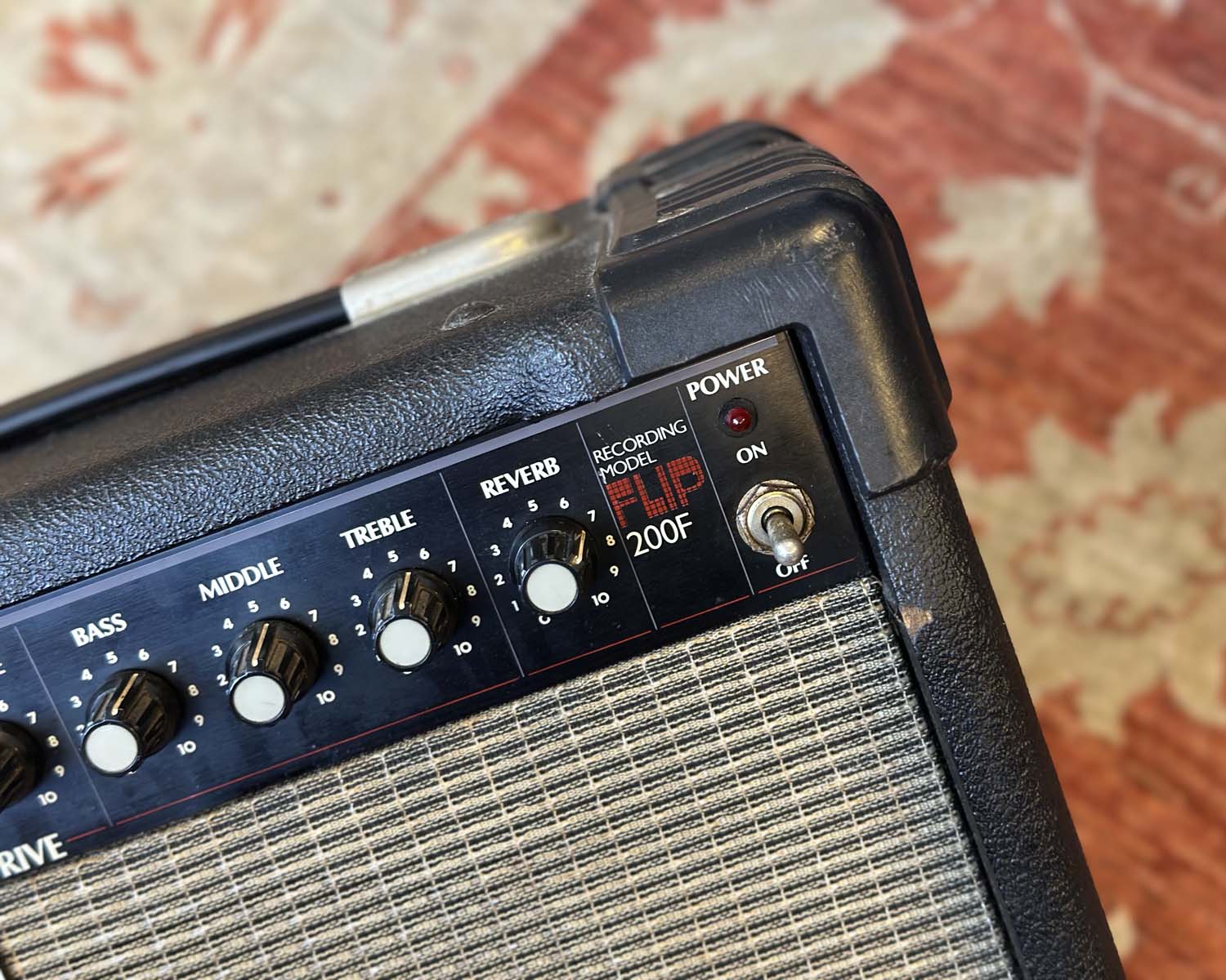 Guyatone FLIP 200F - 100 Volts - Image 4