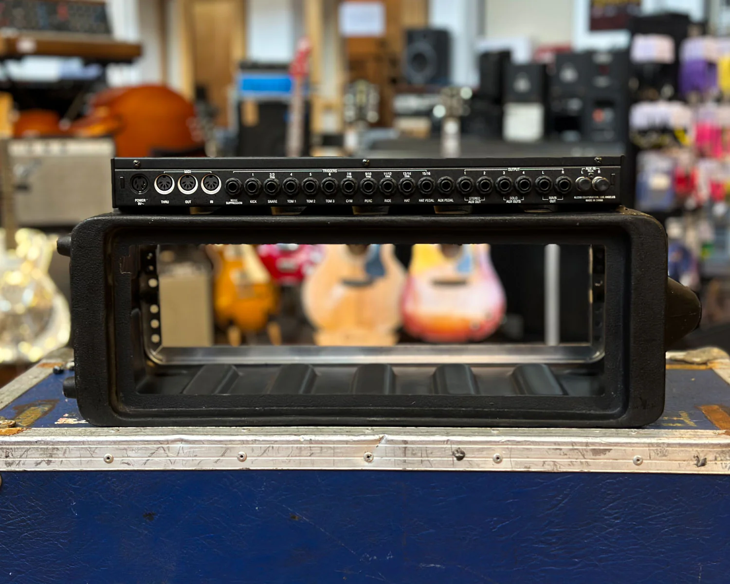 Alesis DM Pro Drum Module w/ SKB case - Image 4