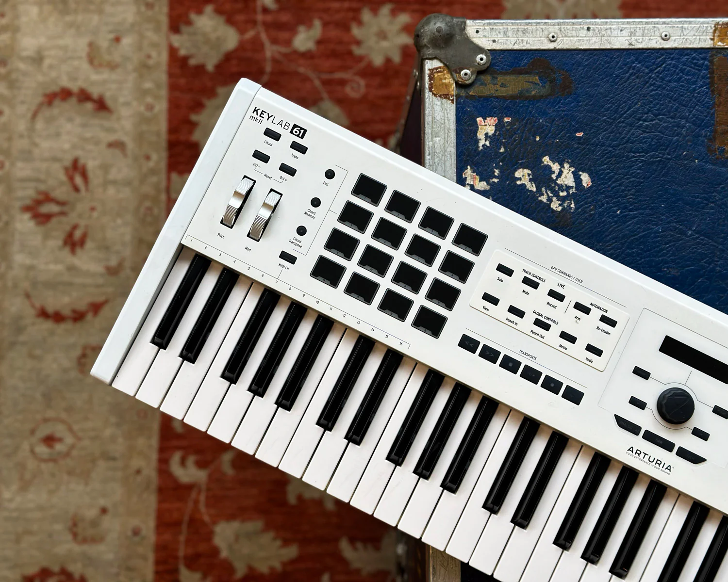 Arturia KeyLab 61 Mk2 - White - Image 3
