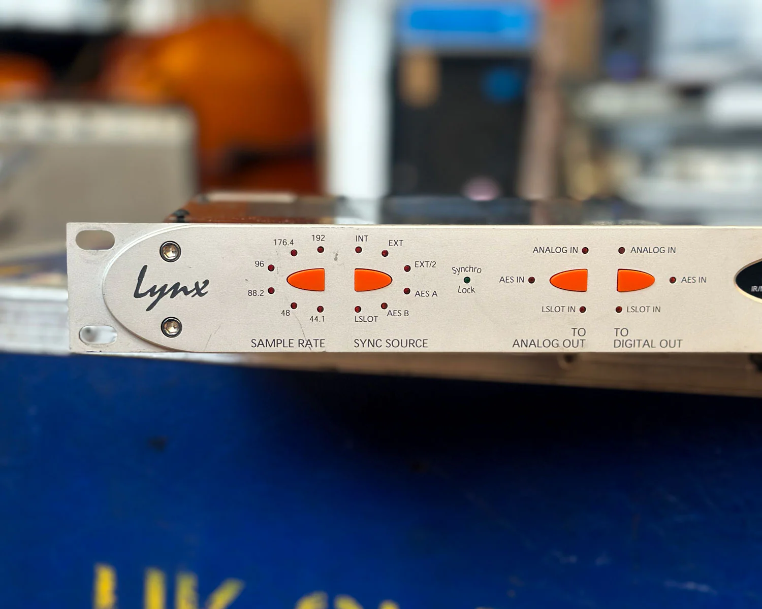 Lynx Aurora 8 - 8 Channel Mastering AD/DA Converter - Image 3